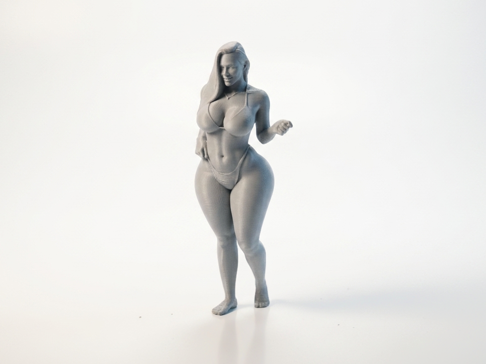 Curvy Lady Figurine Female Statue 3D Printable