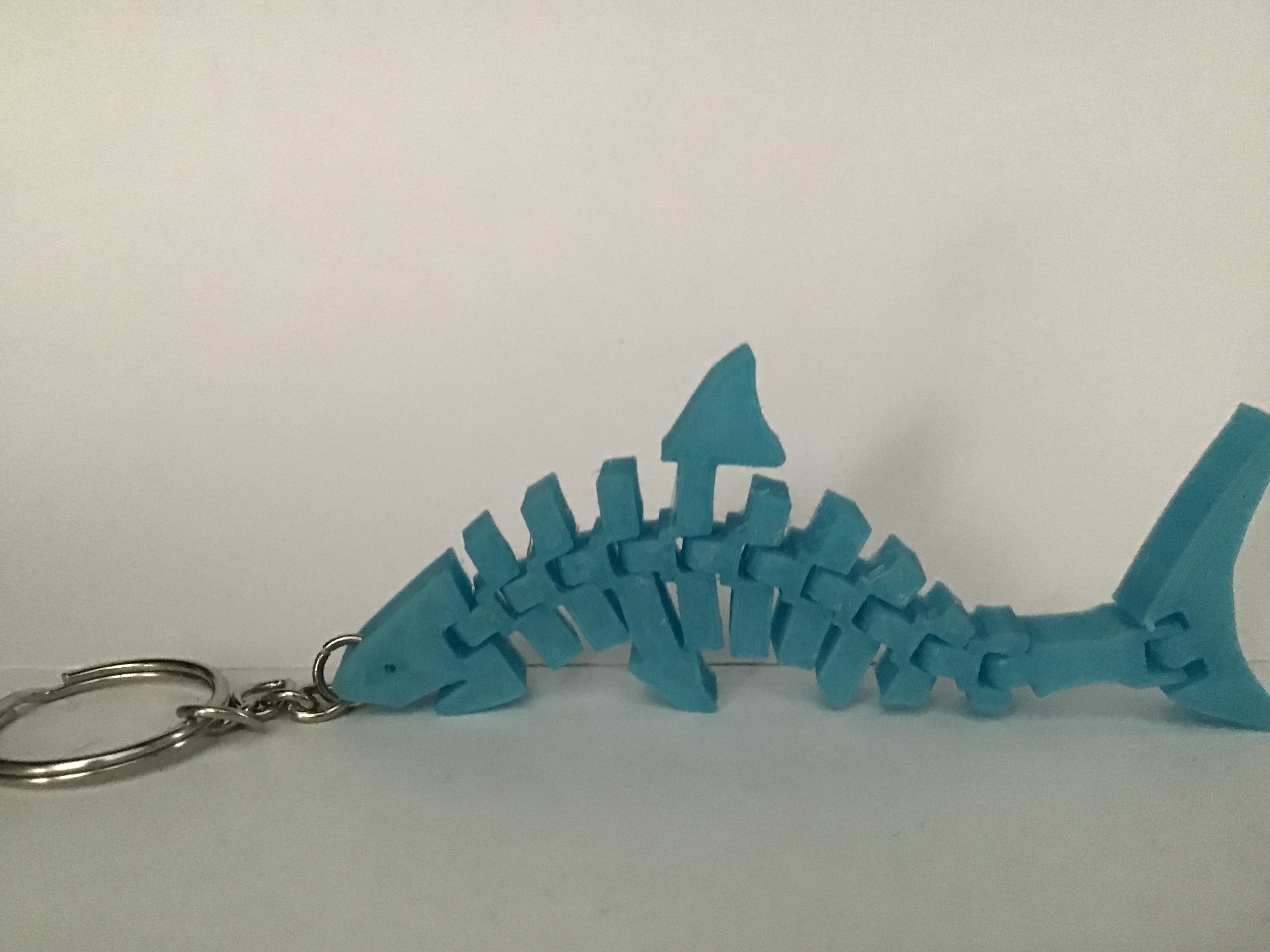 Flexy shark keychain