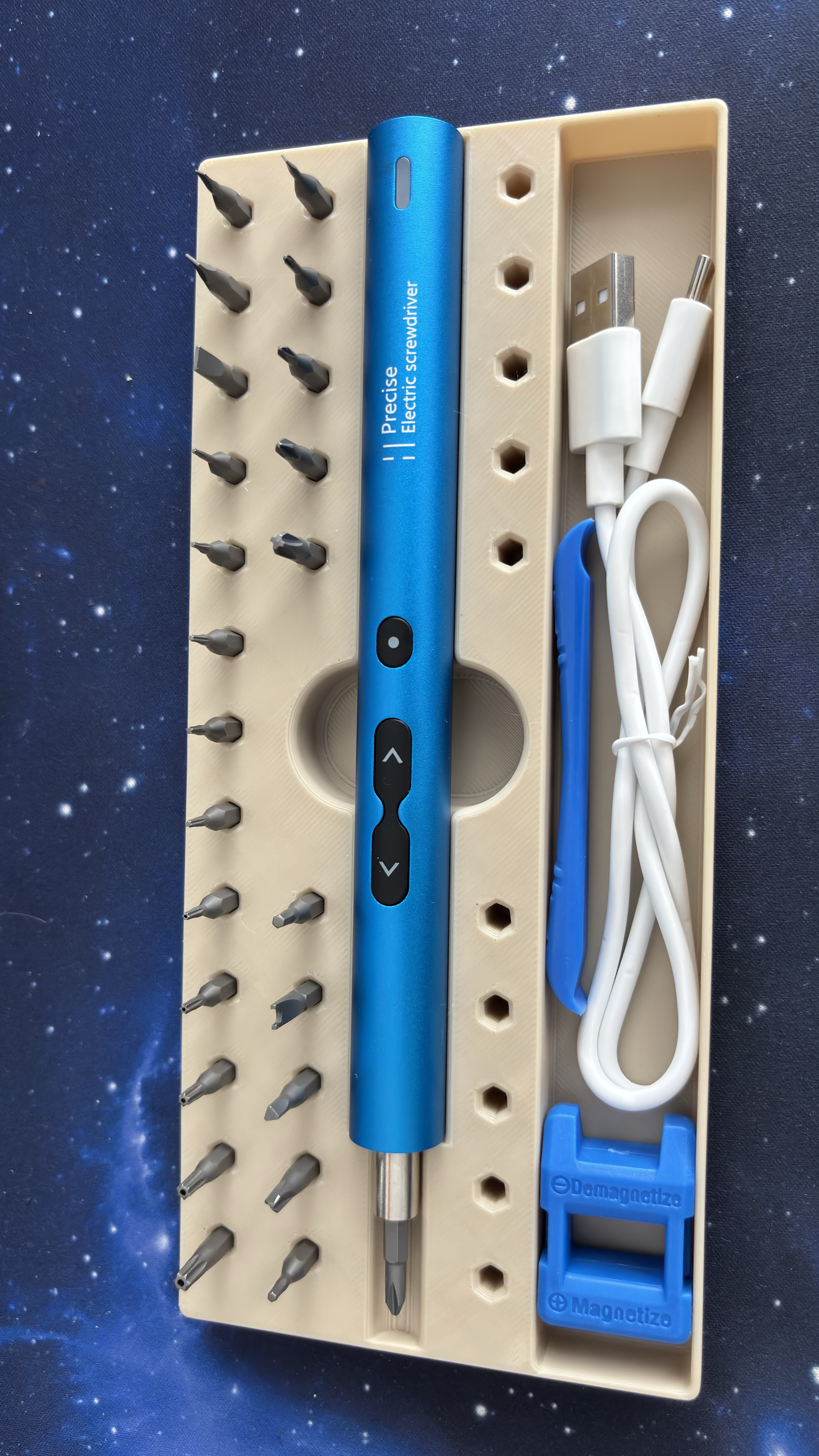 Miniatura 4 do modelo 3D Precise Electric Screwdriver