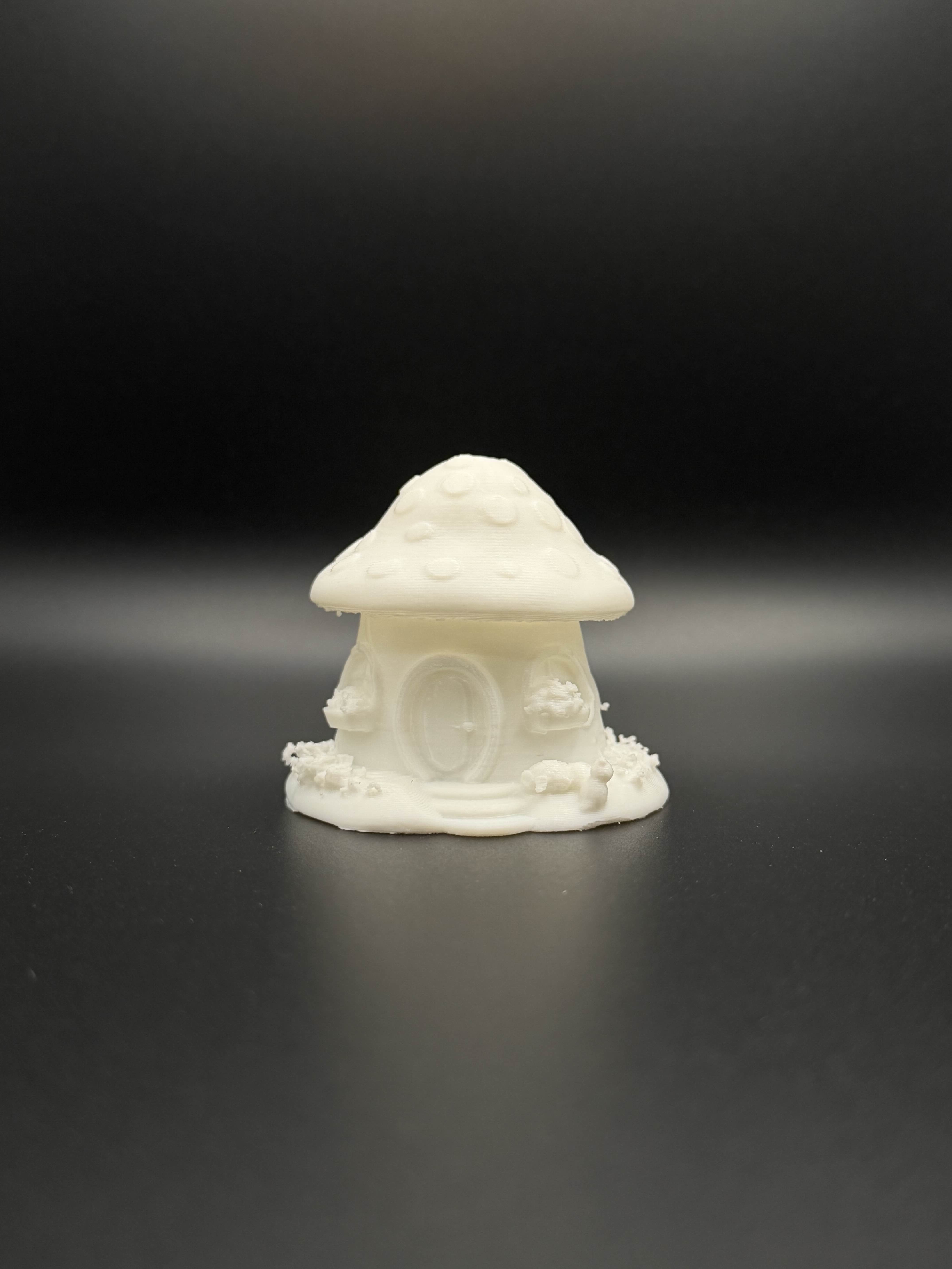 Mushroom Fairy Cottage - Garden House
