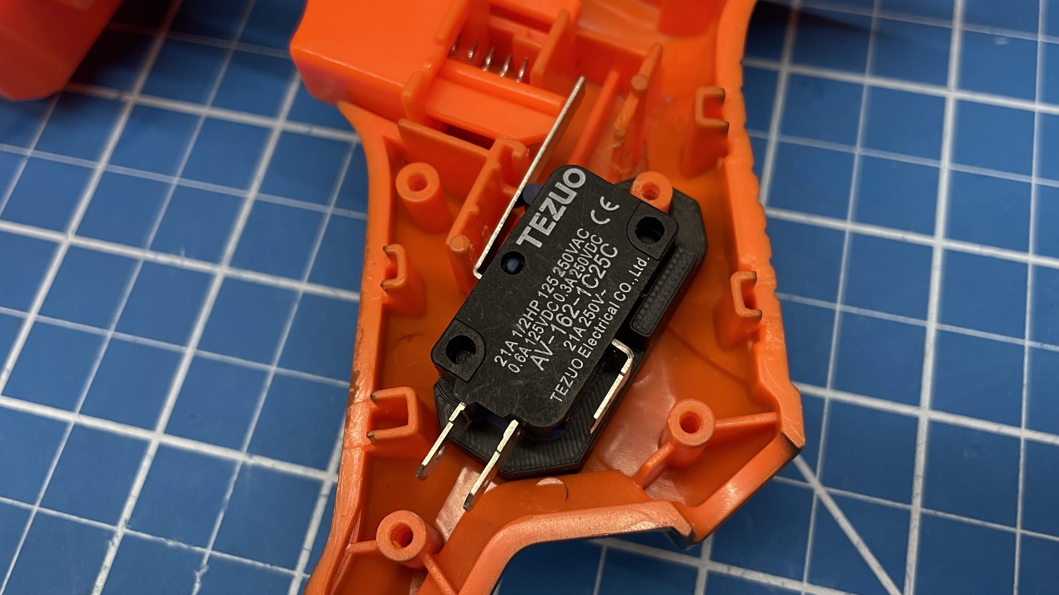 Nerf Demolisher Switch Plate 3D model by Kats_Creatives