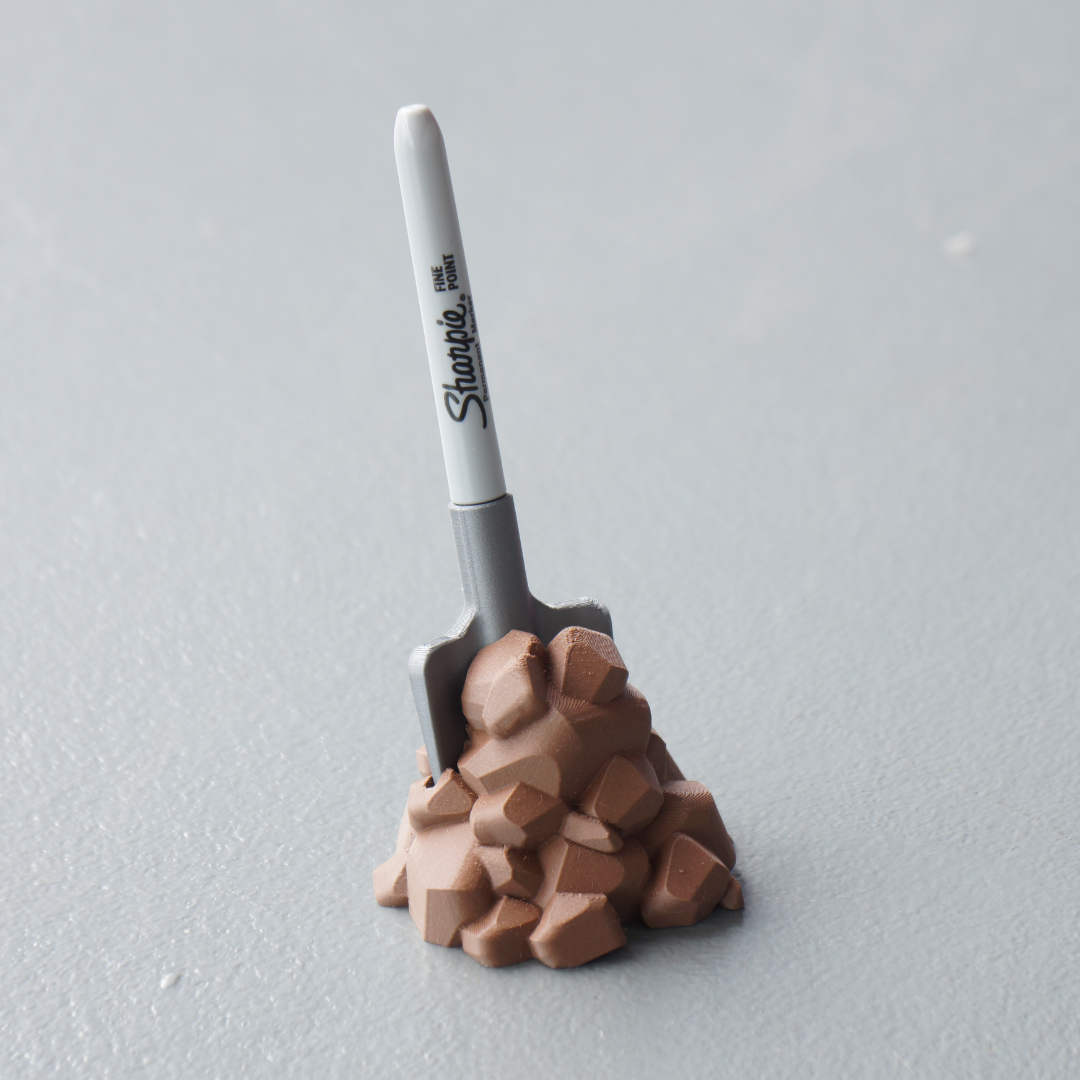Sharpie Spade Cap with Rock Pile Holder