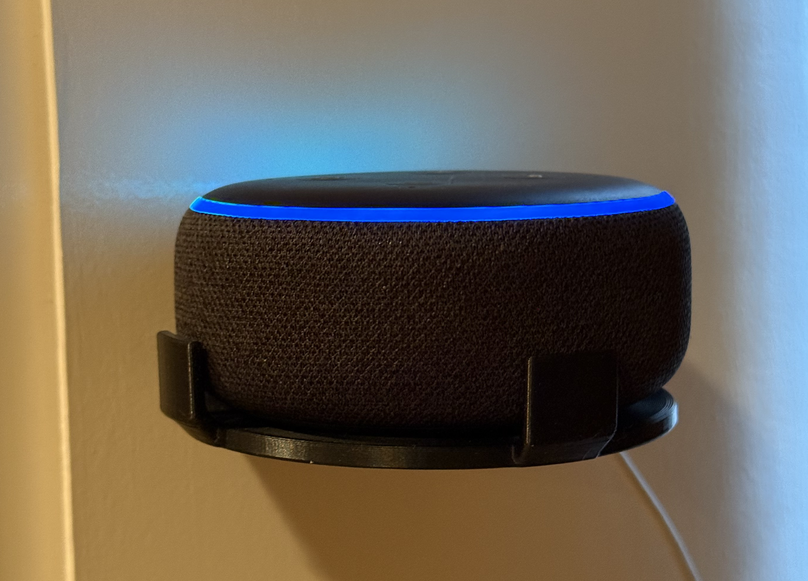 Echo Dot 3rd Gen Shelf Wall Mount