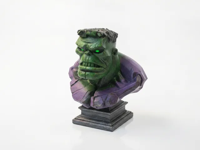 Hulk Skull Bust Sculpture 3D Printable