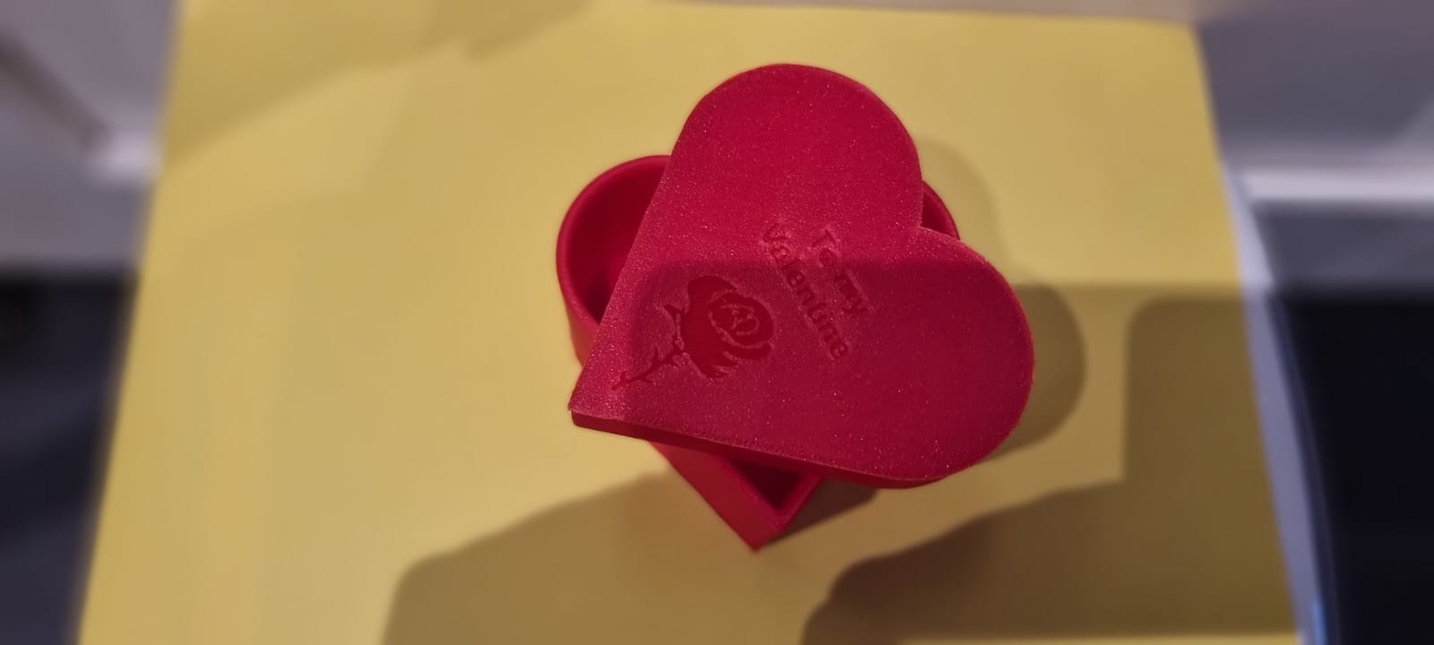 Miniatura 4 do modelo 3D Heart Gift box