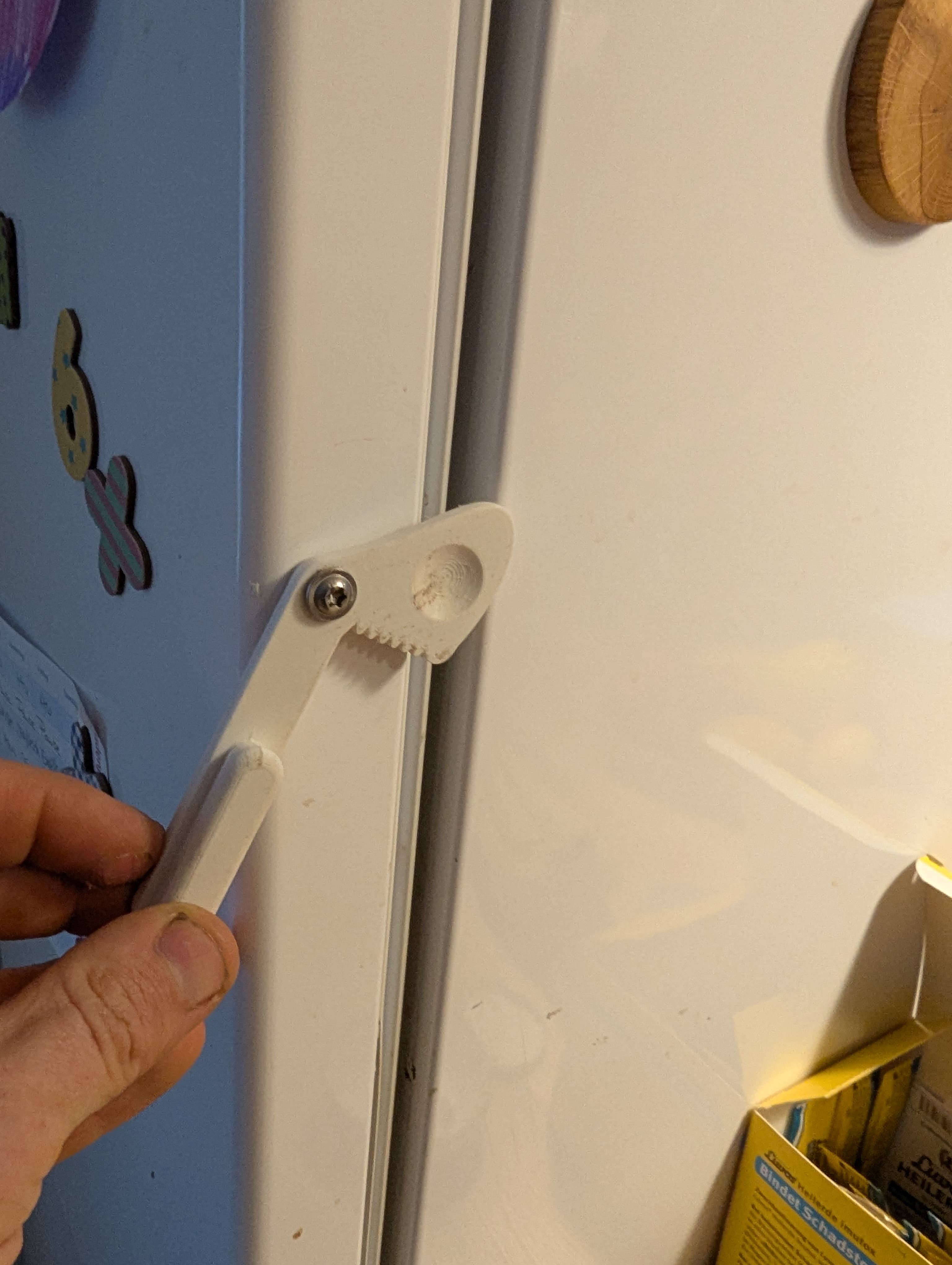 Fridge Opener / Kühlschrank öffner