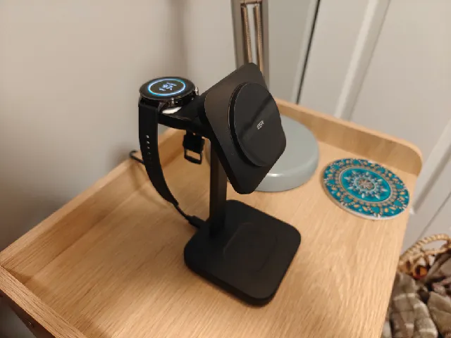 ESR Watch Dock - OnePlus Watch 2/3 Charging Adapter
