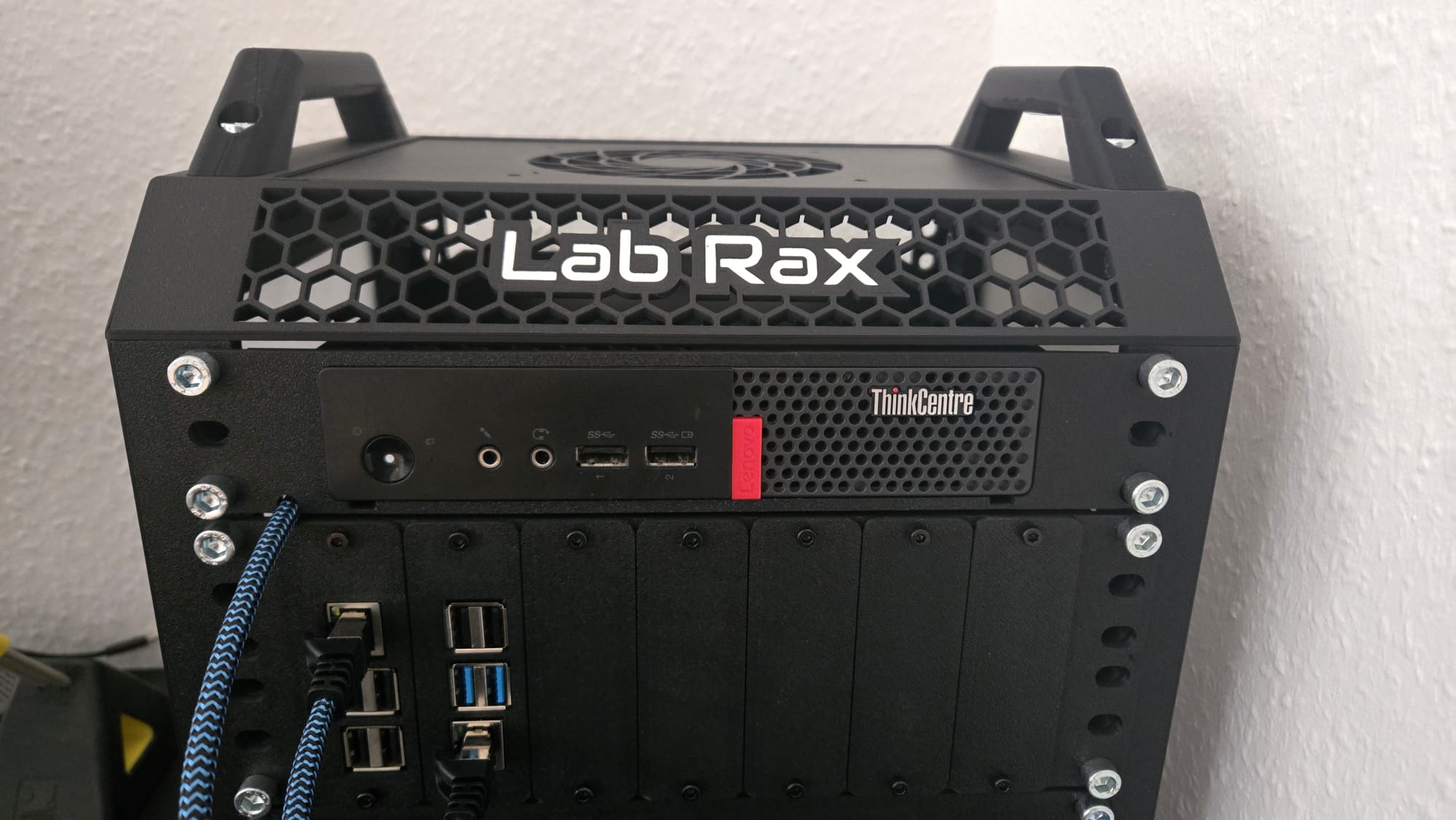 Lab Rax - 10" - 1U - Lenovo M910q/M720q