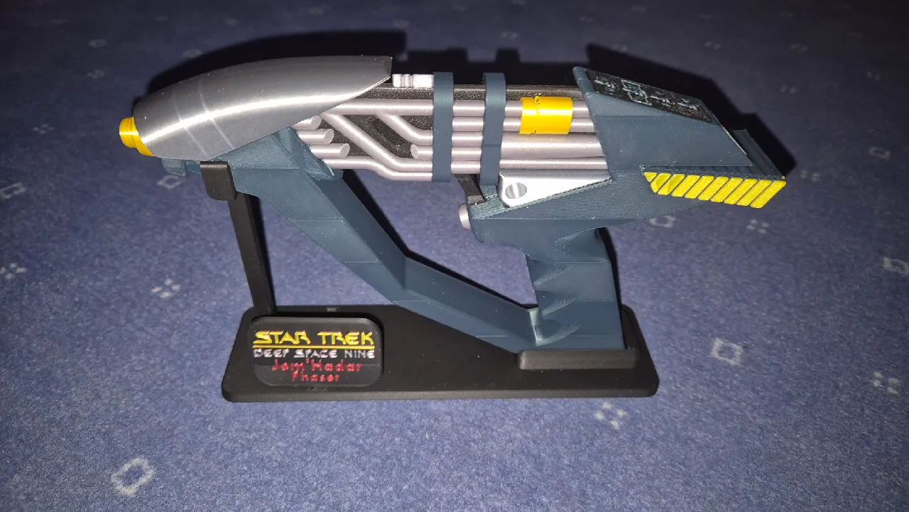 Star Trek Deep Space Nine Jem＇Hadar pistol by Hogger | Download