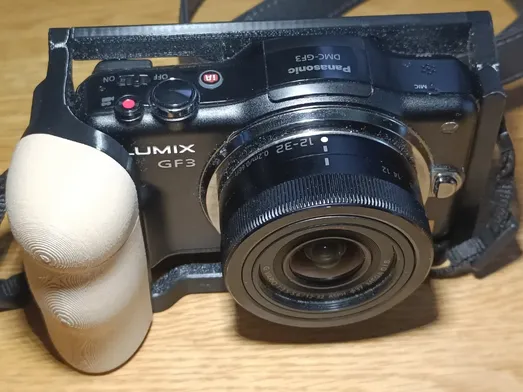 Lumix GF3 cage with handle