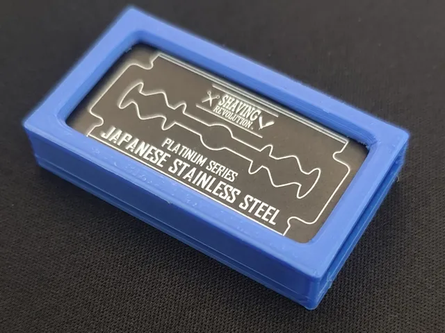 Razor Blade Container