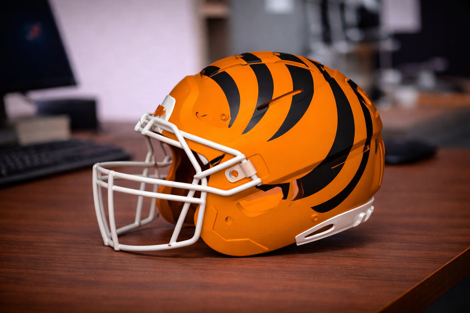 Cincinnati Bengals Football Helmet - F7 Style