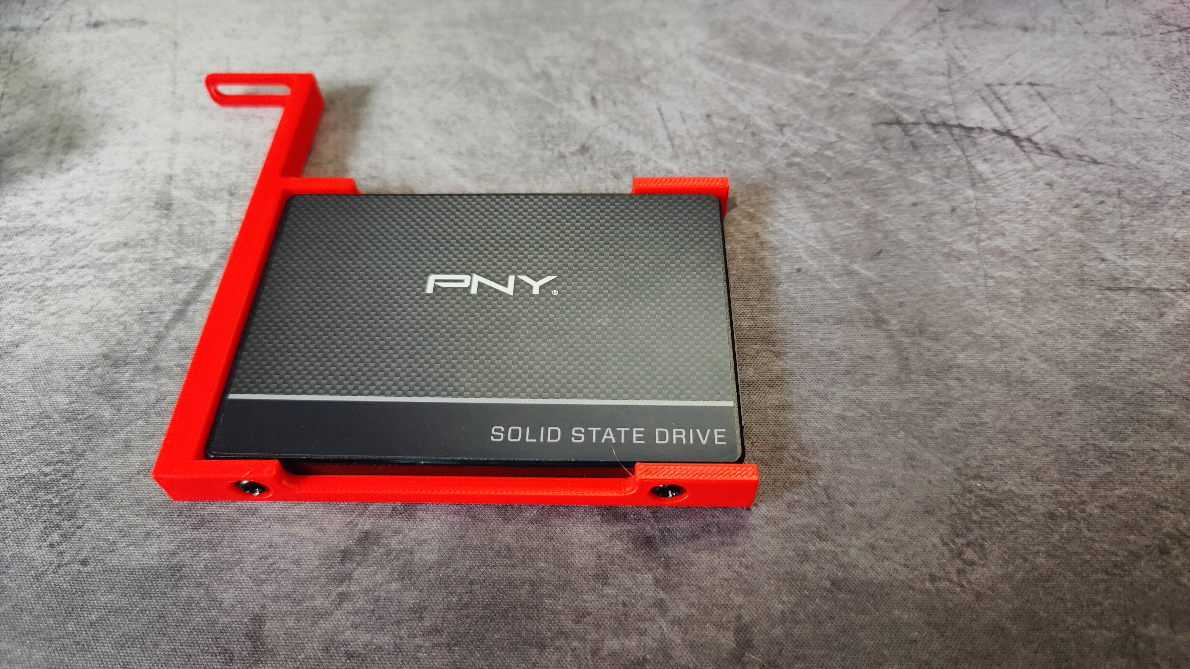 2.5" SATA SSD Vertical Bracket / Open-Frame Mount
