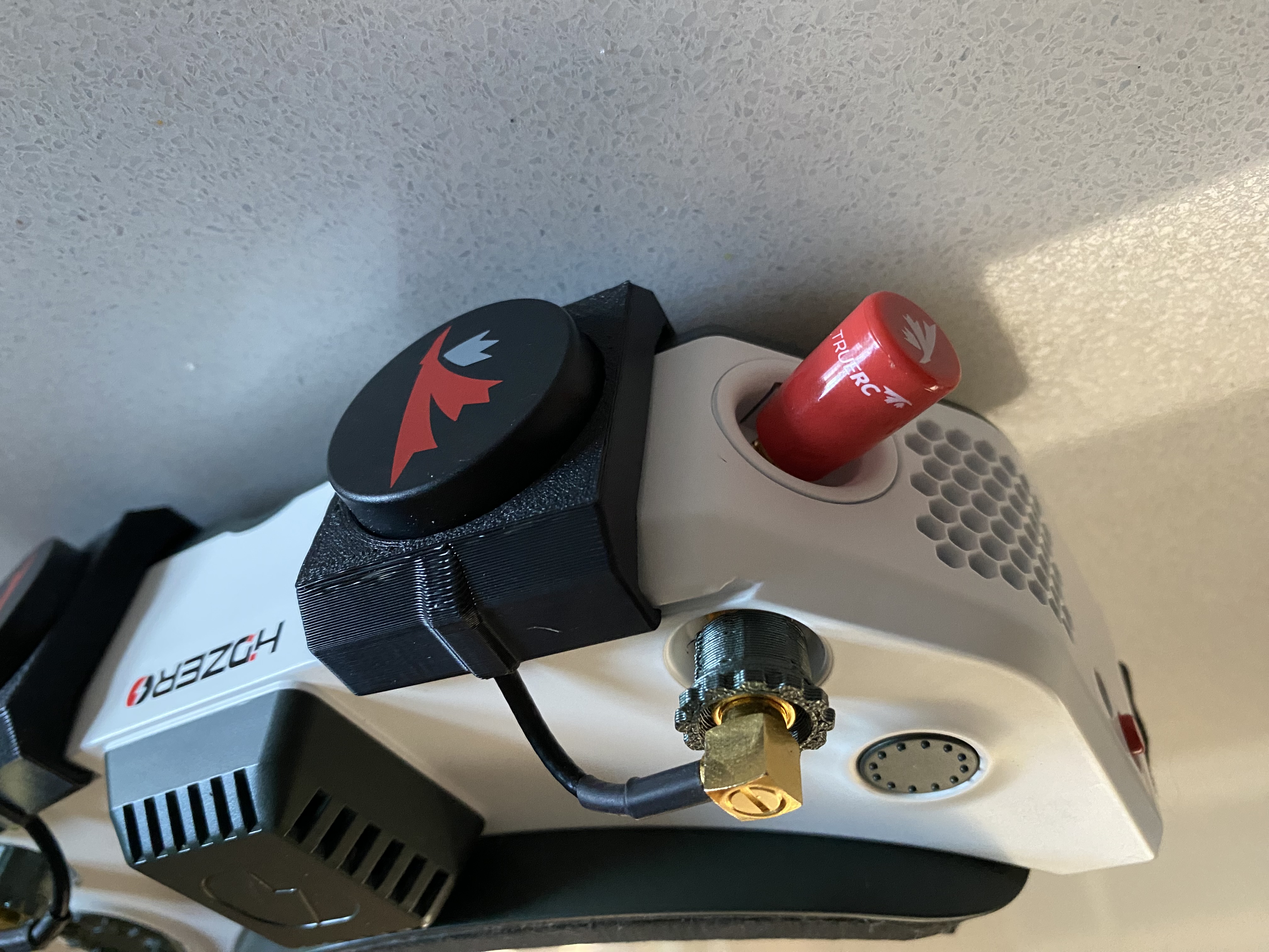 HDZero Goggle Captive TrueRC Patch Antenna Mount for Top Connector