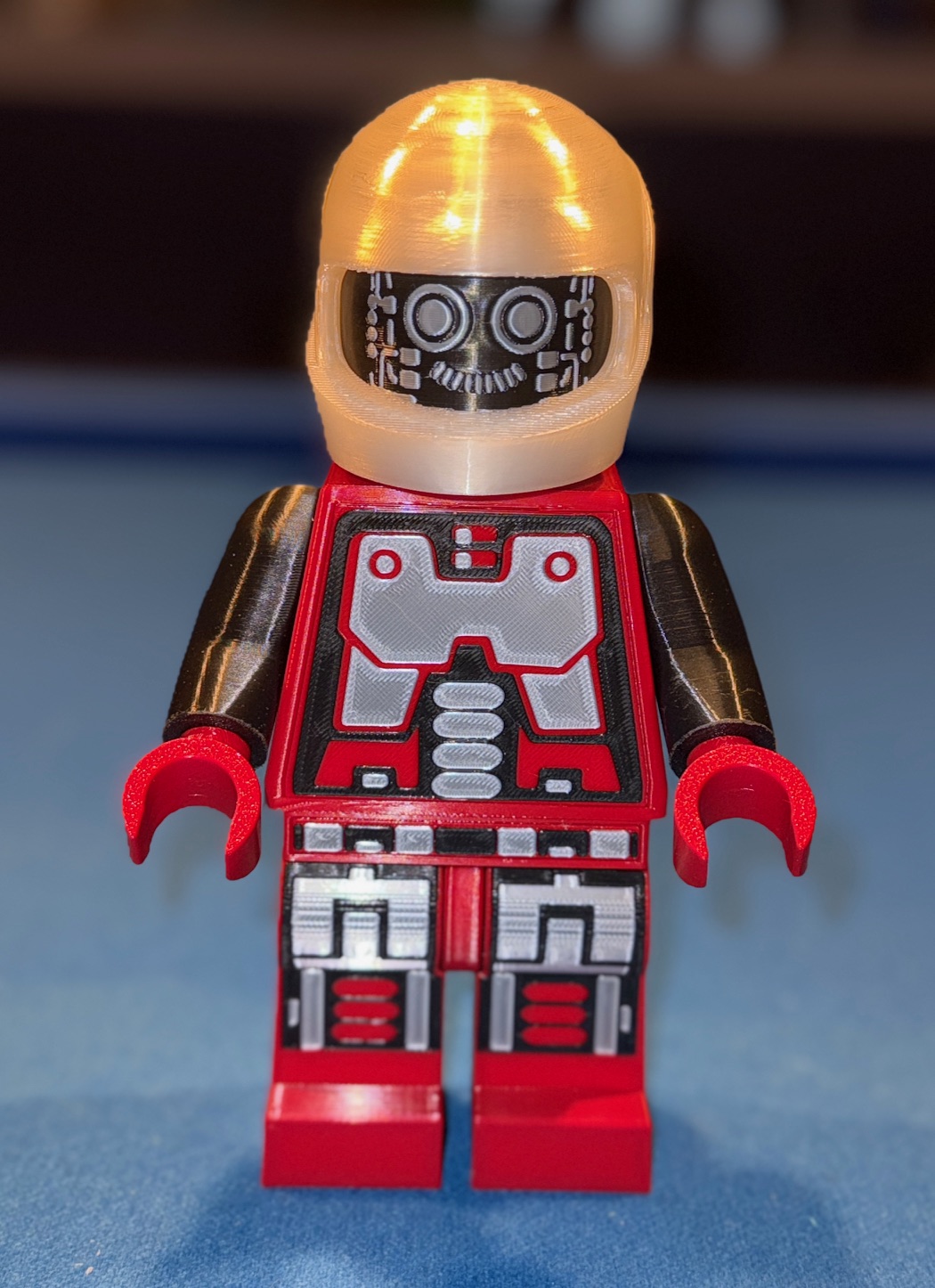 Classic Space Spyrius  Droid MegaFigure (5:1 Scale)