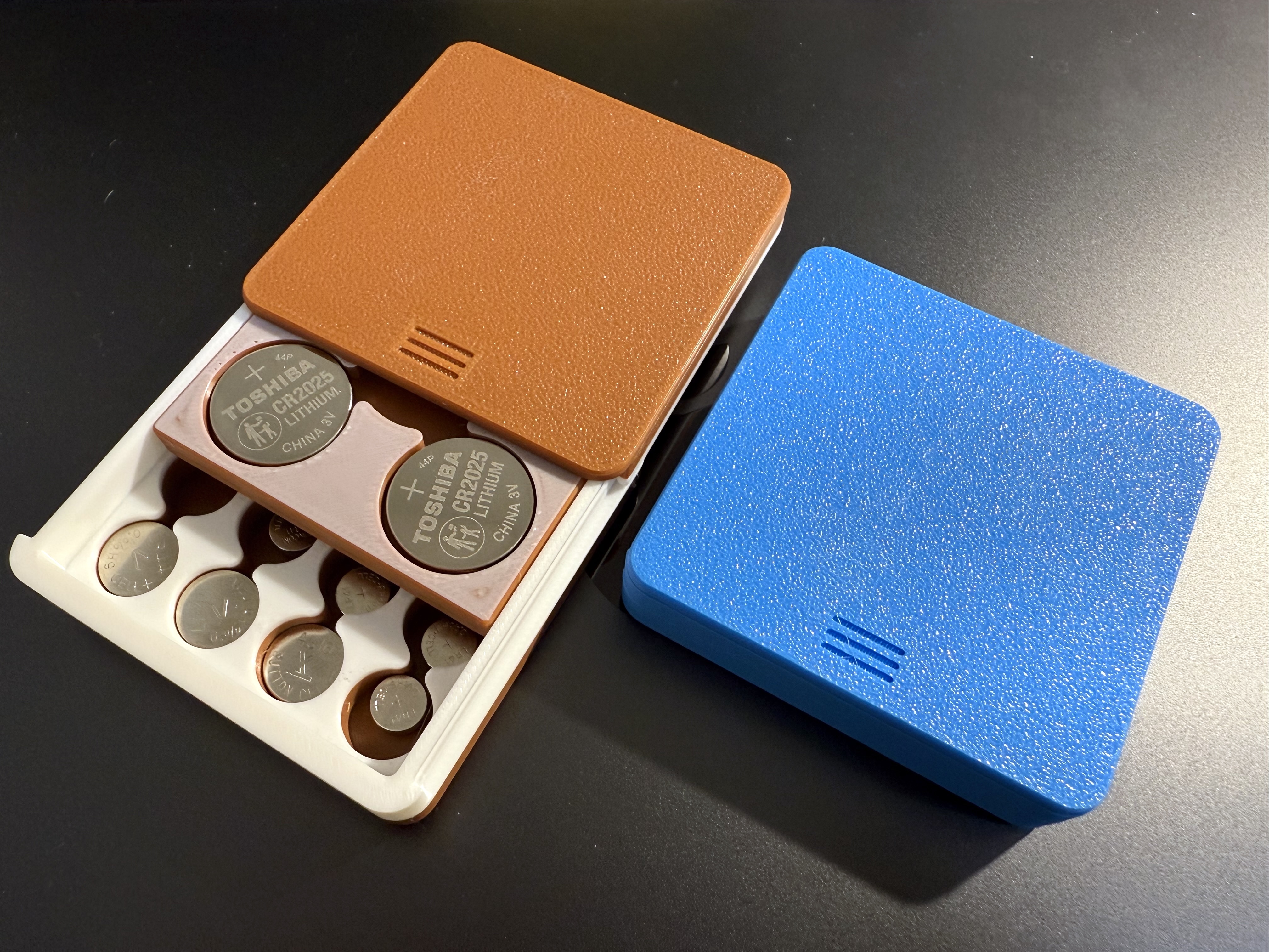 Easy Coin Cell / Button Battery Case