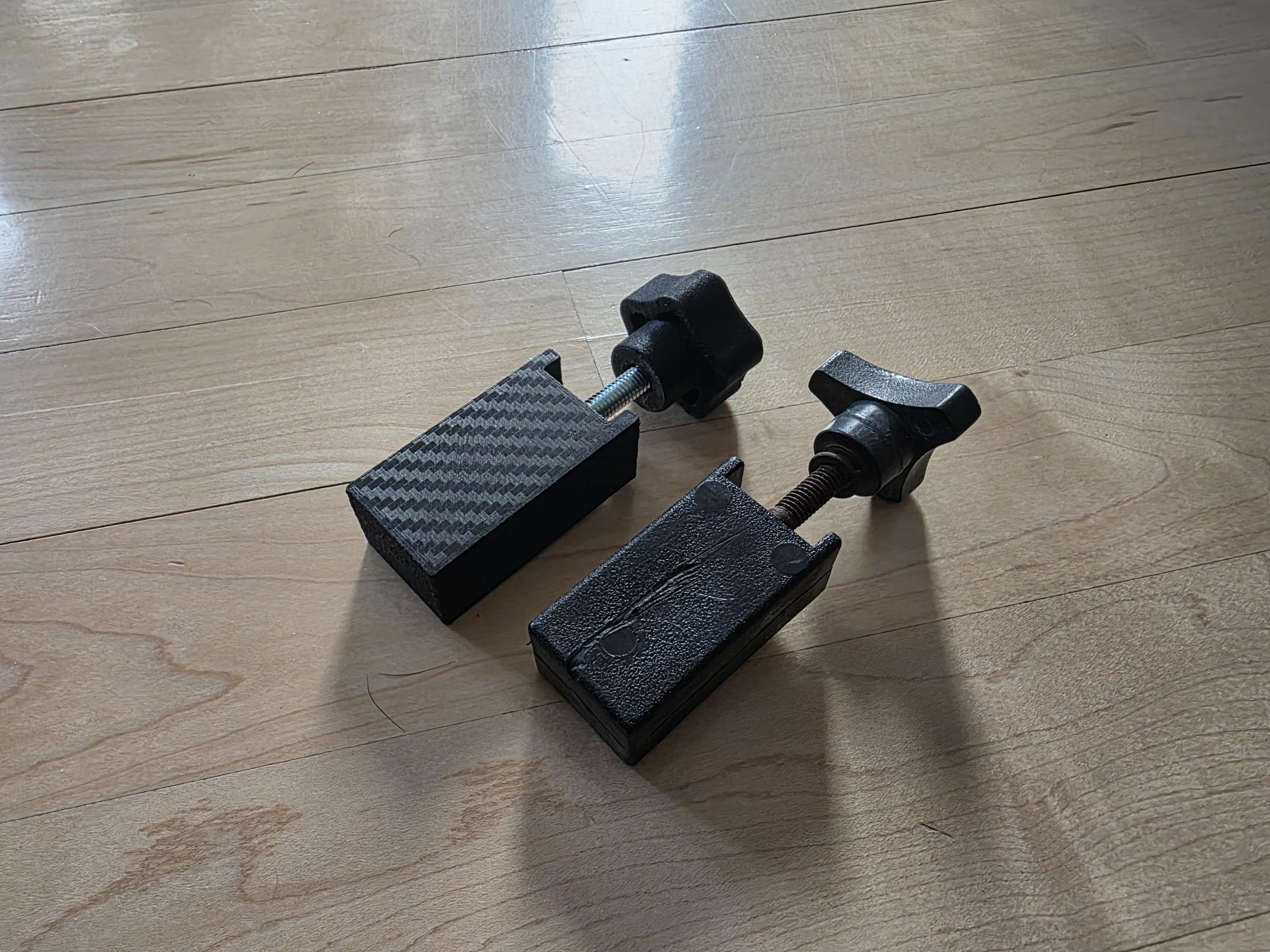 Miniatura 3 do modelo 3D Pitching Machine Support Block