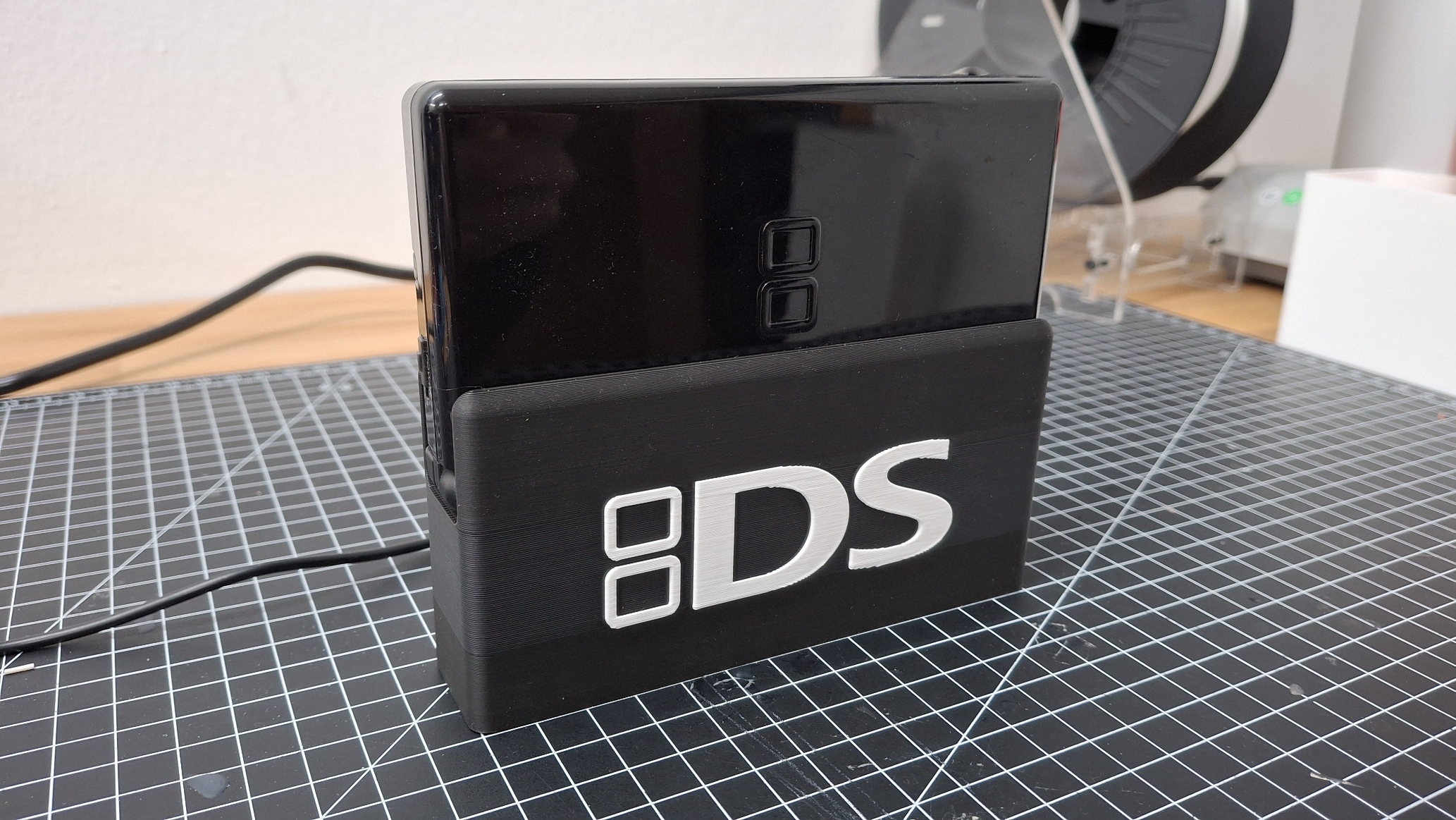 Charging Stand for Nintendo DS Lite