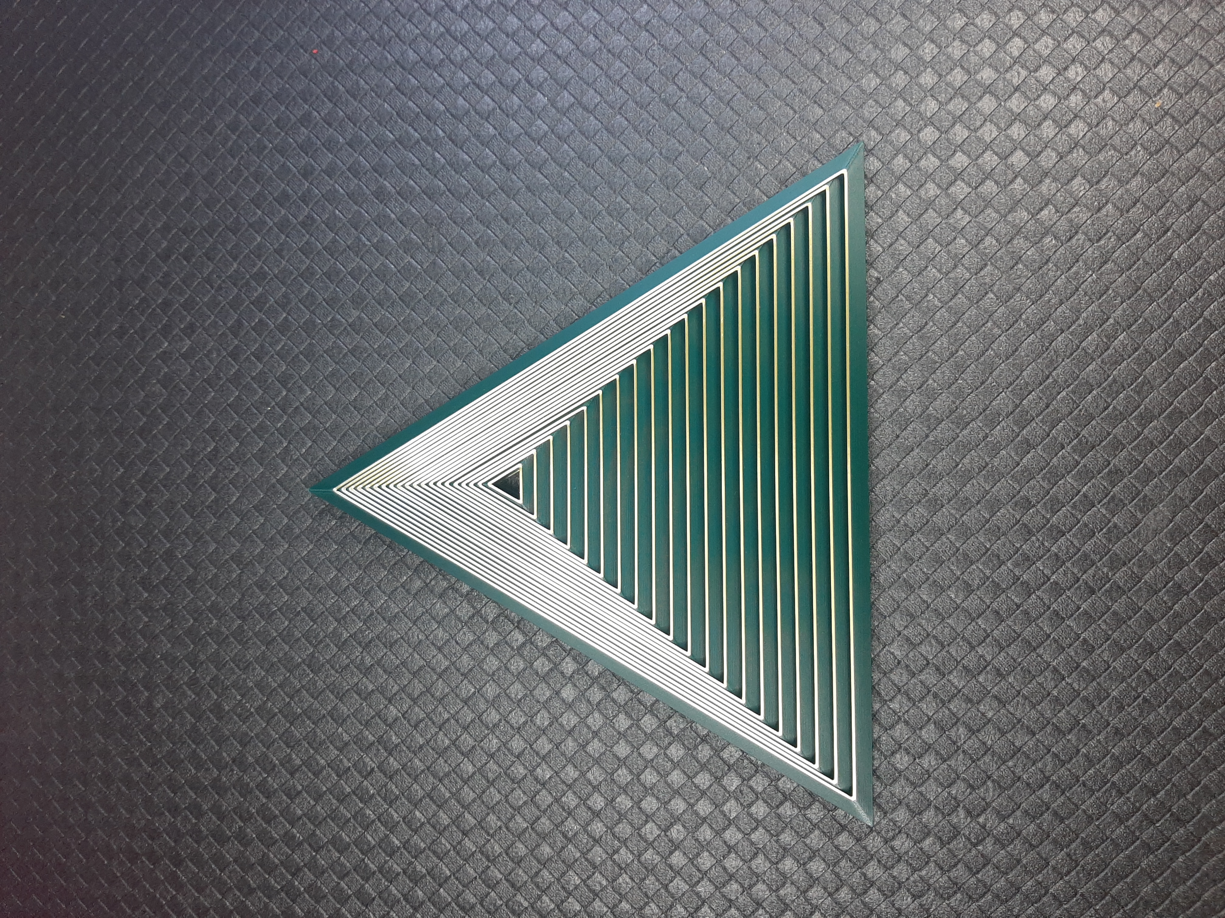 Miniatura 4 do modelo 3D TRIANGLE FIDGET TOY