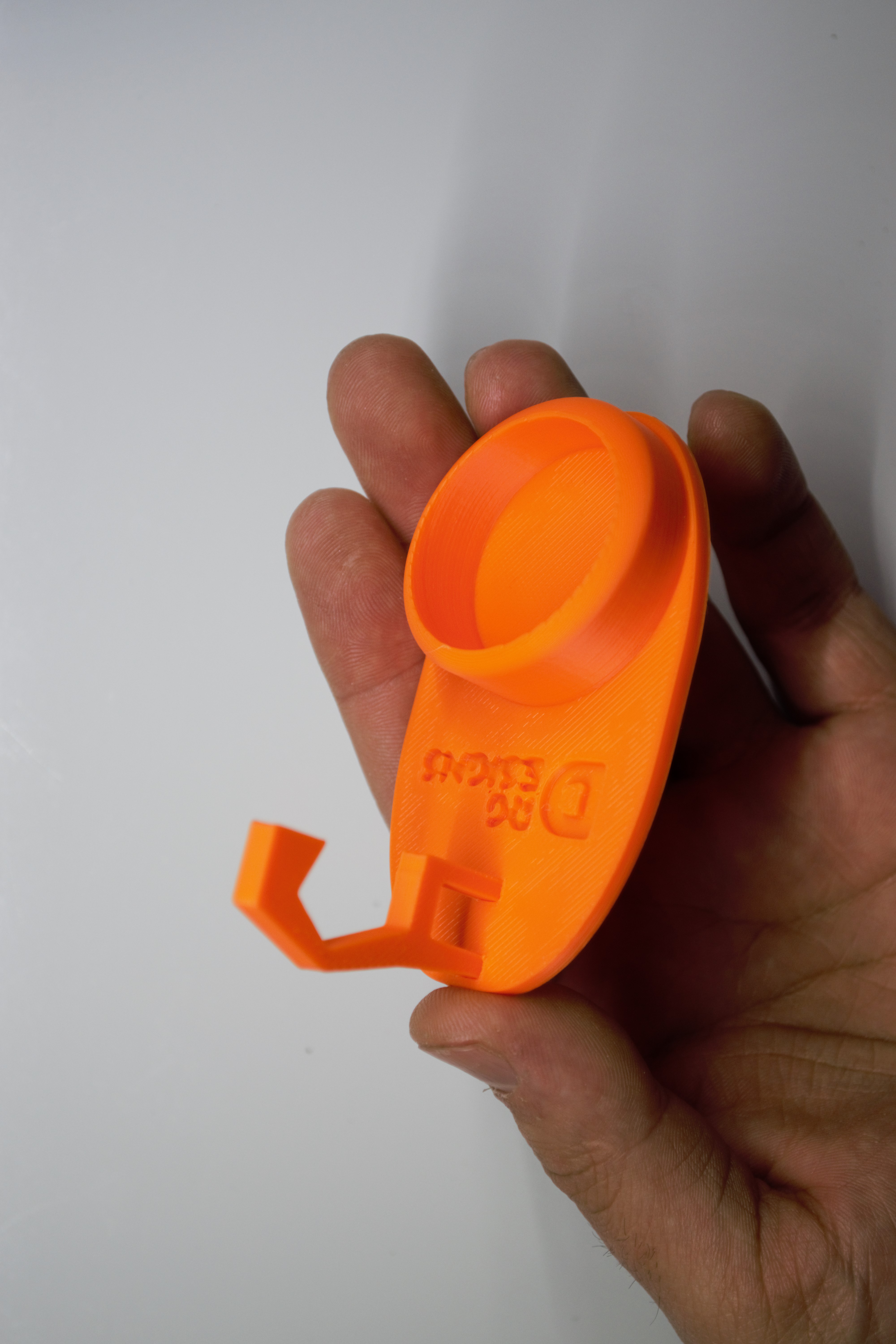 Citadel paint pot holder with lid hanger