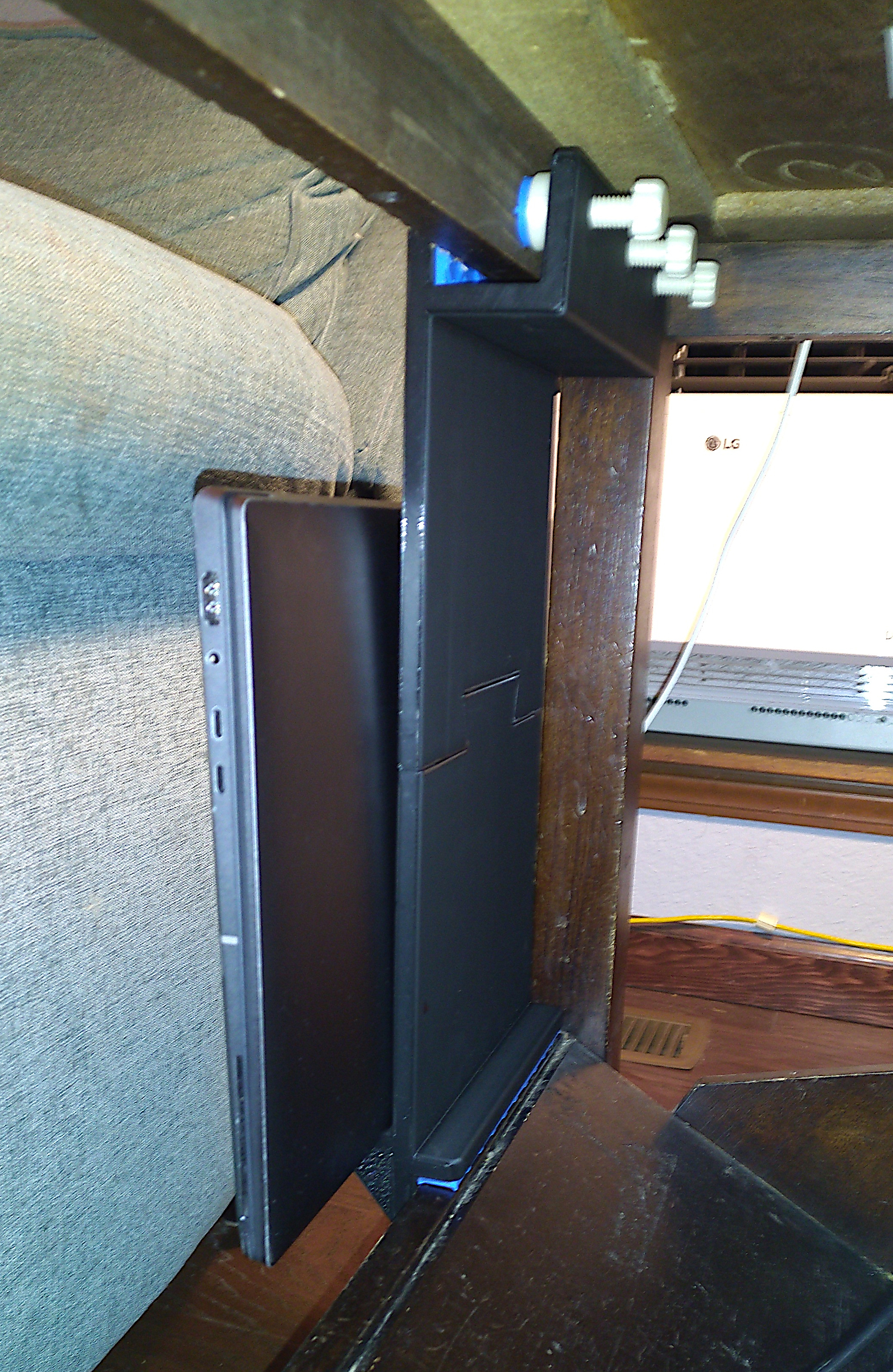 End Table Laptop Holder Version 2 — thumbnail 4