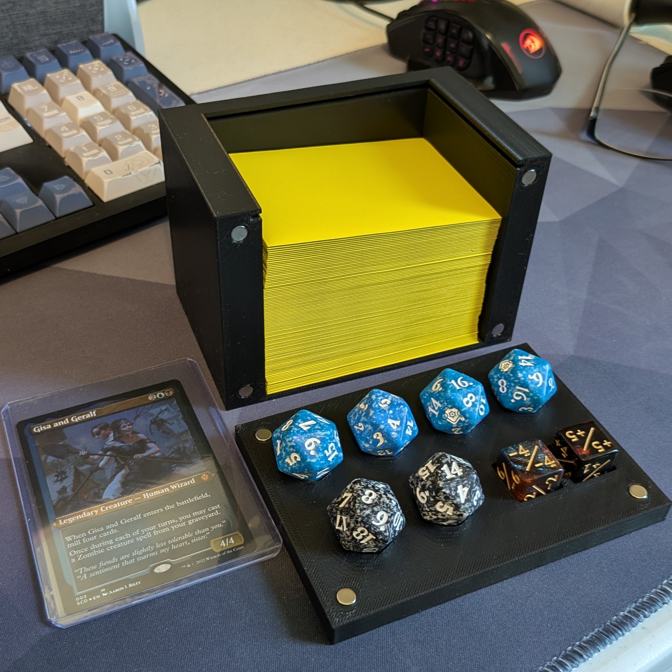 Miniatura 3 do modelo 3D MTG Commander Deck Case