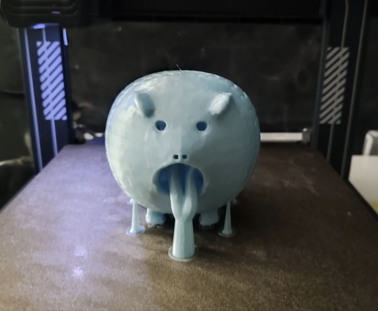 Ceramic mongolian hedgehog — thumbnail 3