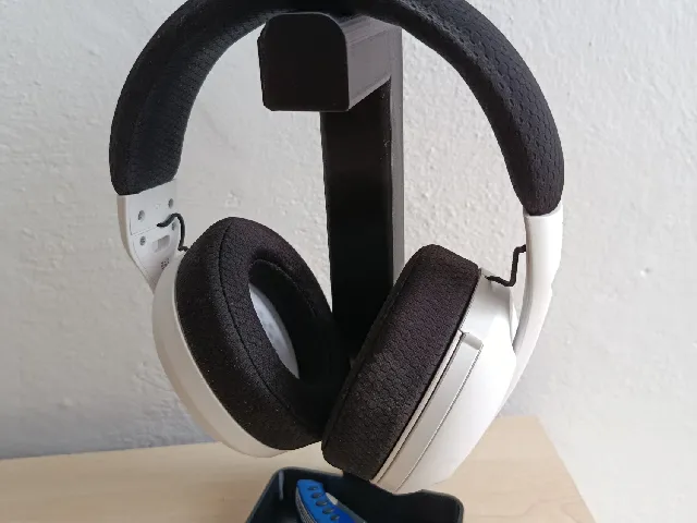 Headphones stand