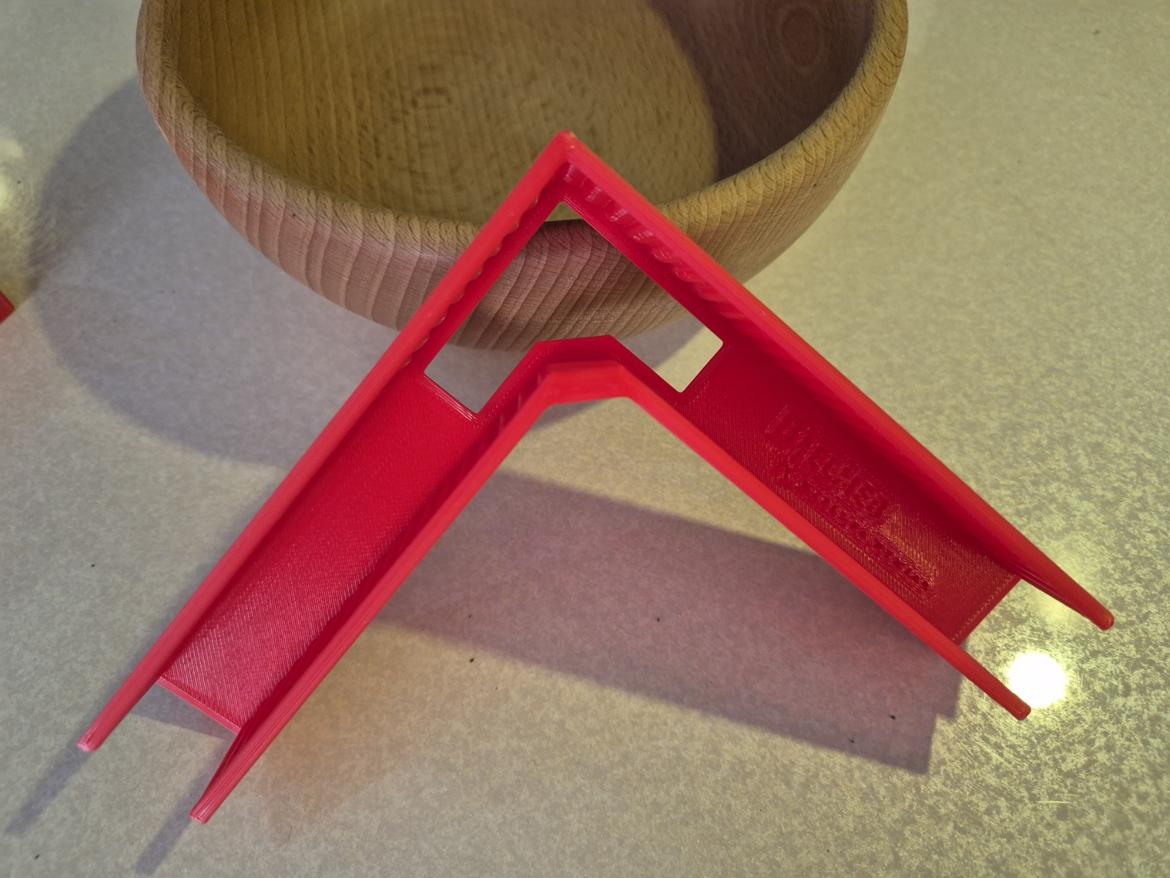 Carpenter helper handle