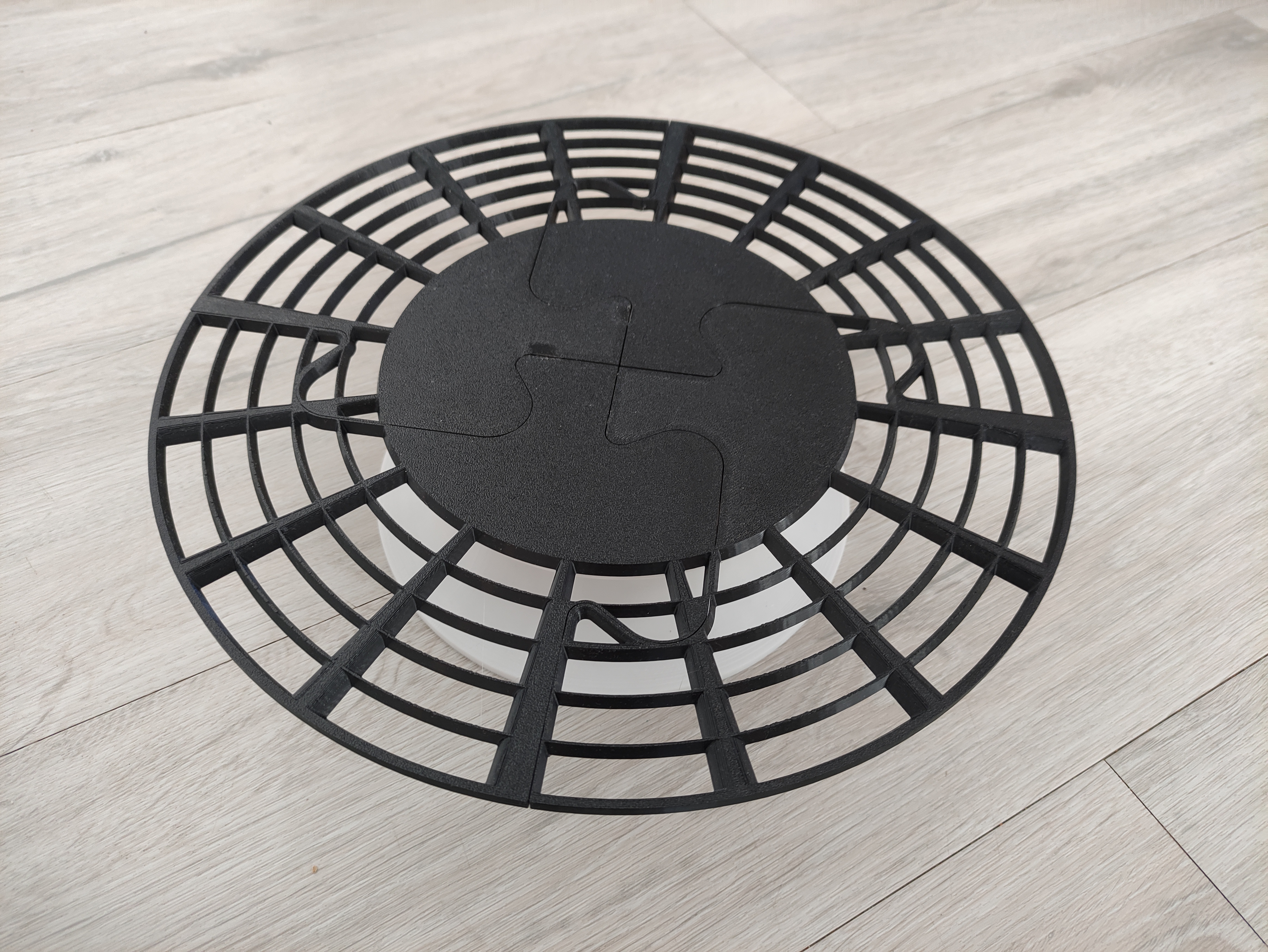 Miniatura 6 do modelo 3D Rotating cake stand