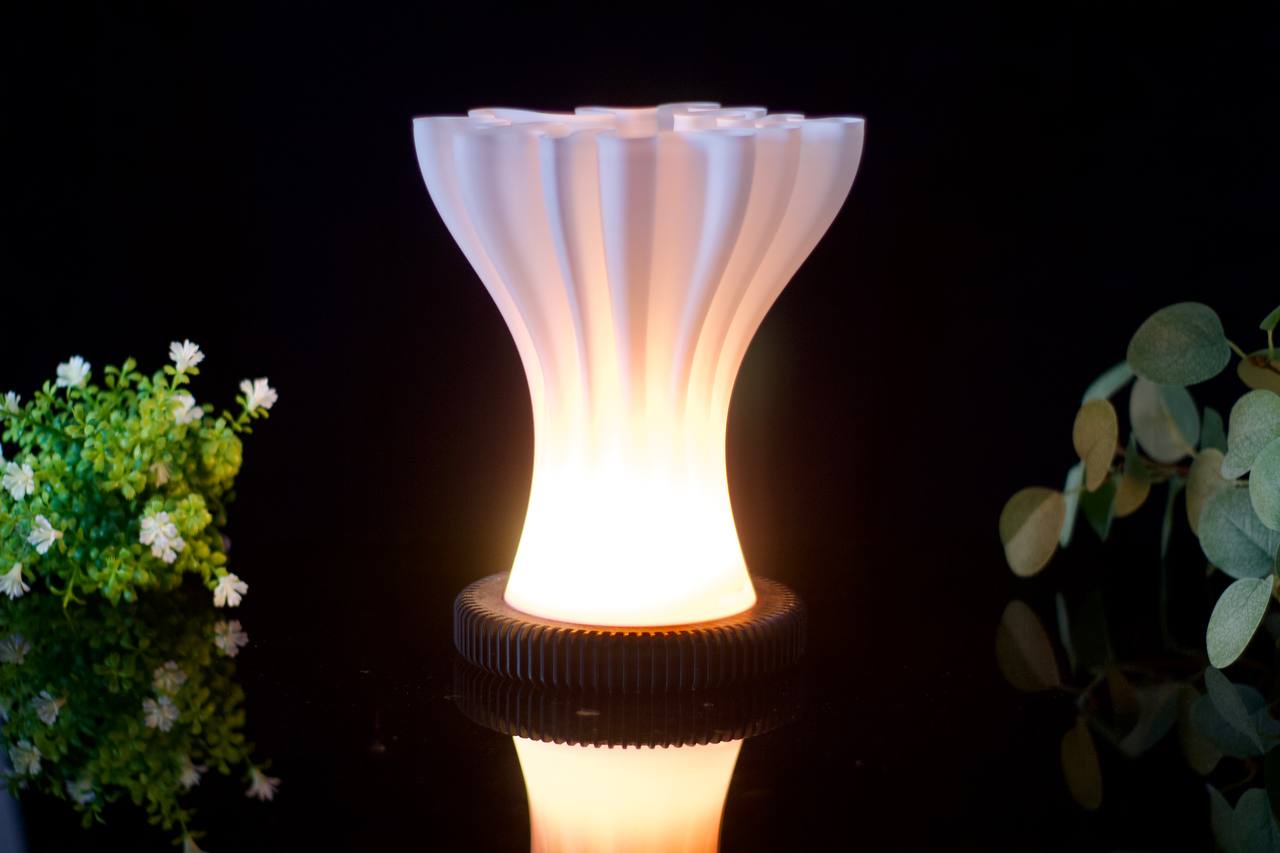“Blossom Lamp: Arum Lily”