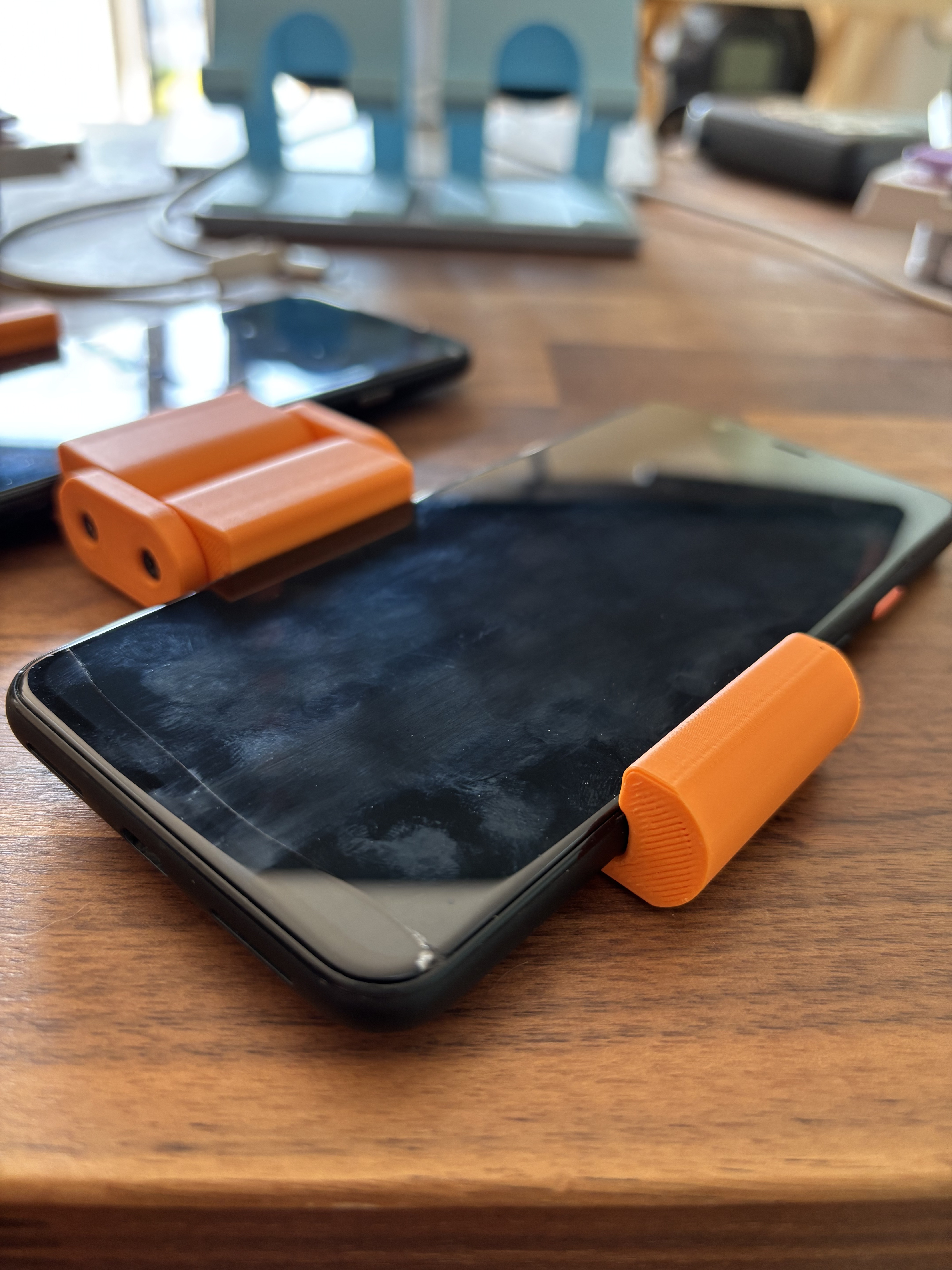 Foldable Phone Array - Holder end - Pokémon Go
