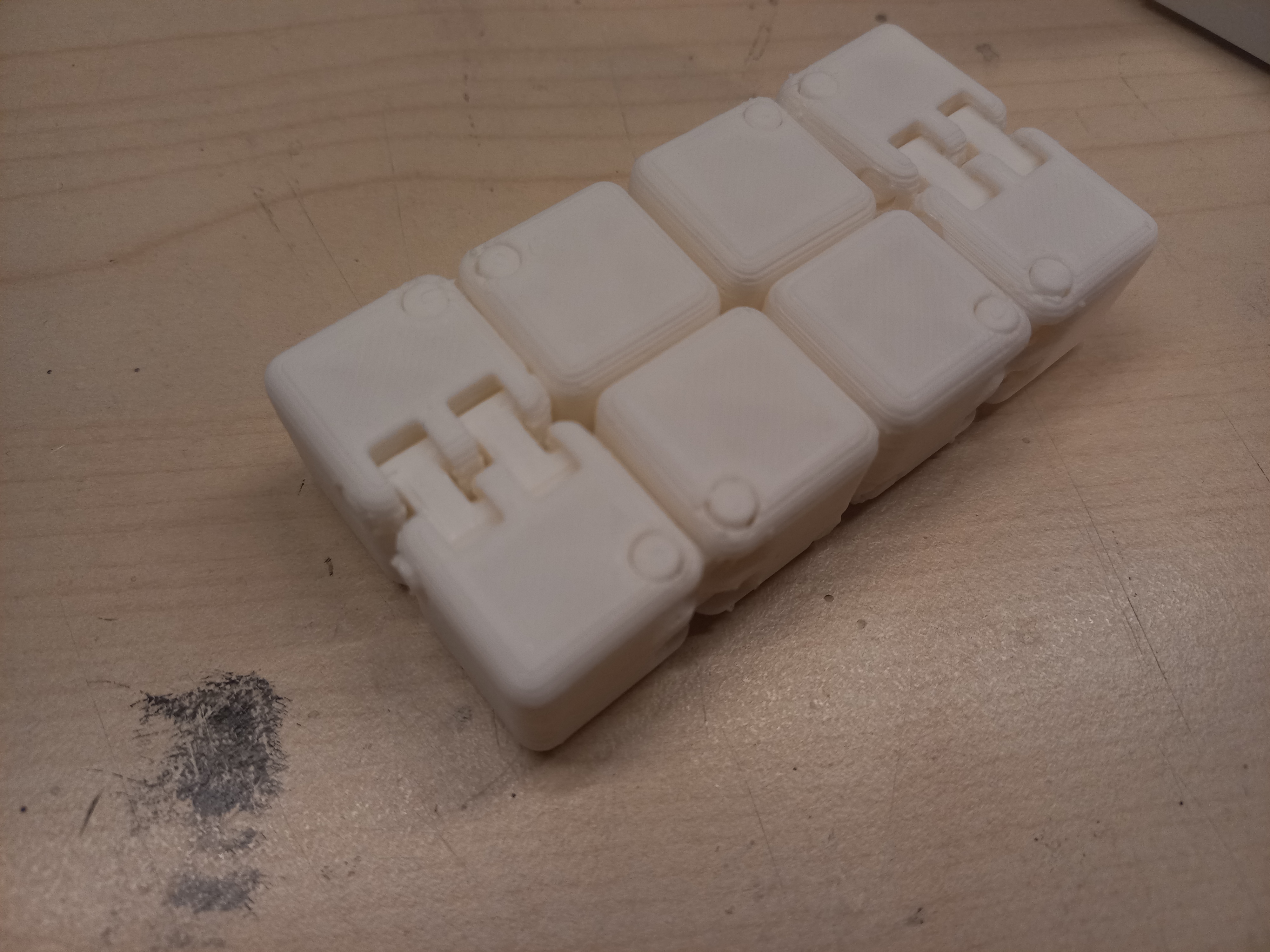Miniatura 2 do modelo 3D #6 infinity cube