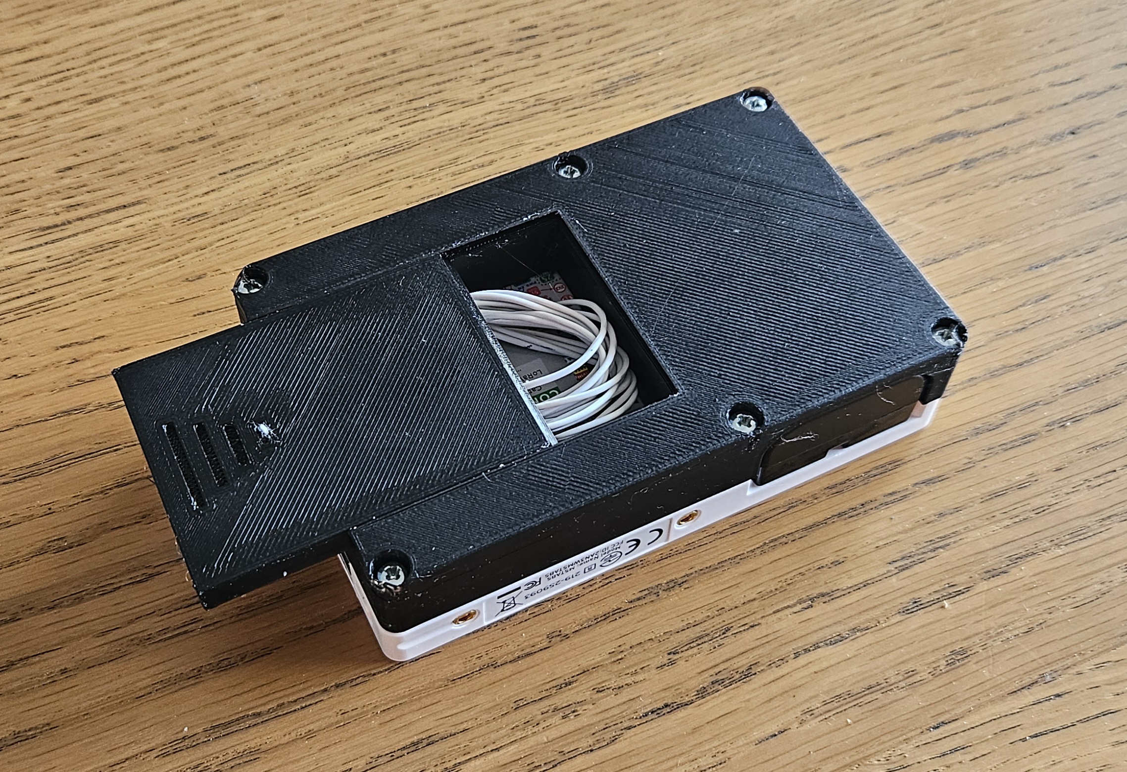 M5Stack Tab5 Back Cover with Sliding Storage Compartment