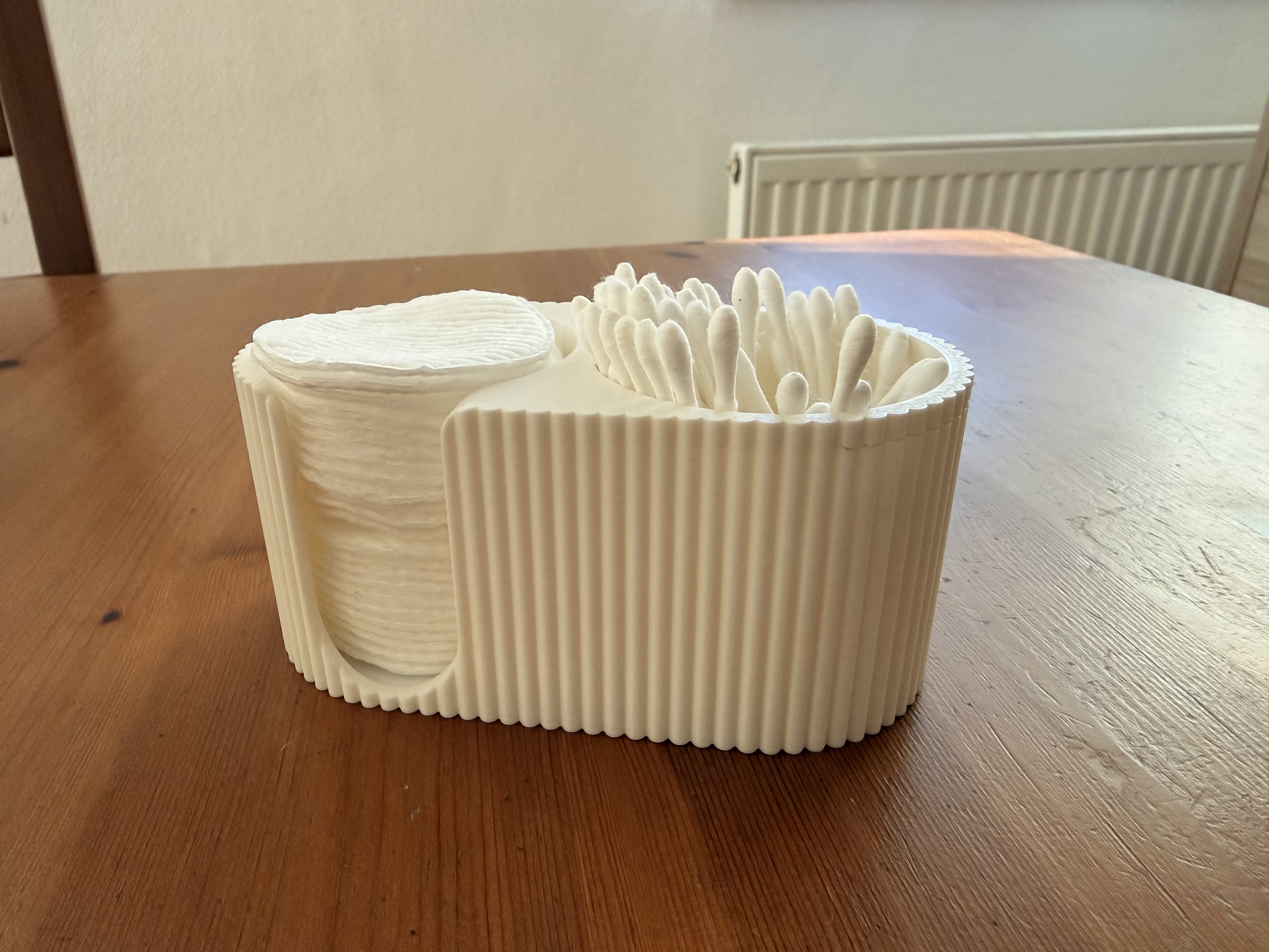 Washing pads and cotton pads holder