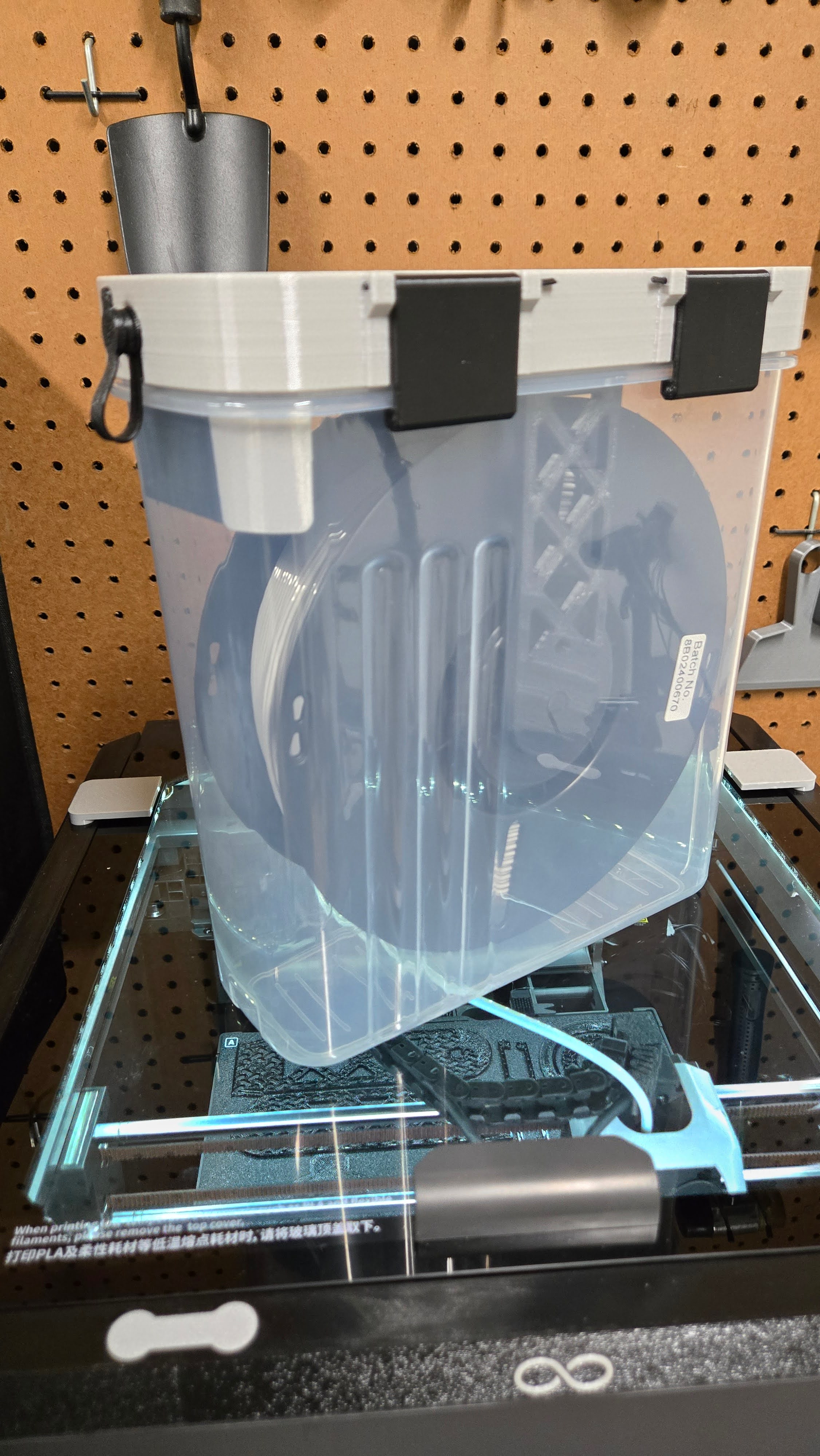 "Best" Remix = "Improved" Lid w/ Removeable Clasps Plus Better Desiccant Holder, Round Hygrometer