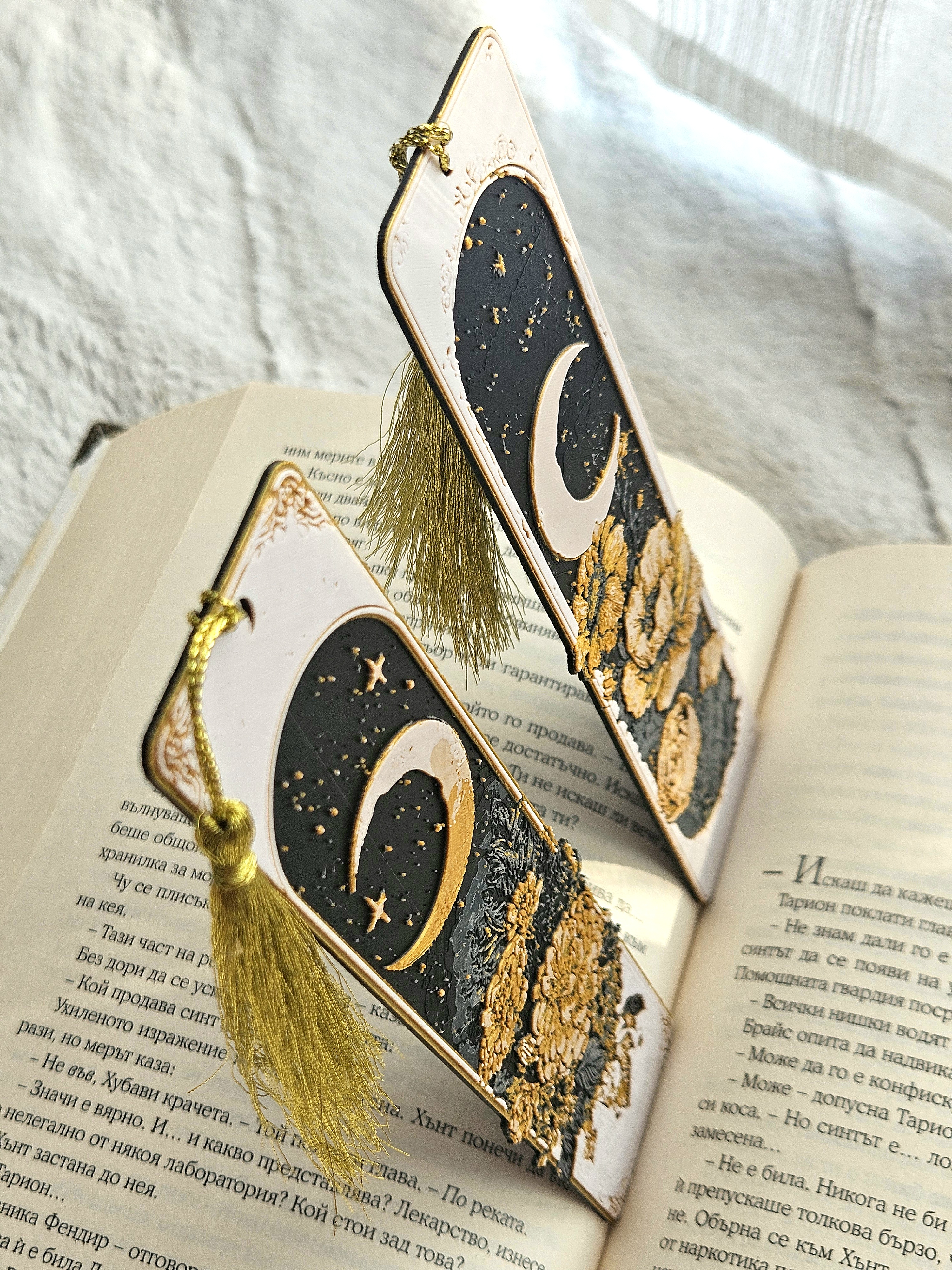 Miniatura 8 do modelo 3D Dreamy Moons - Bookmarks Set