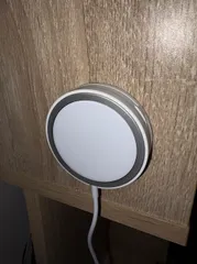 Magsafe detachable mount