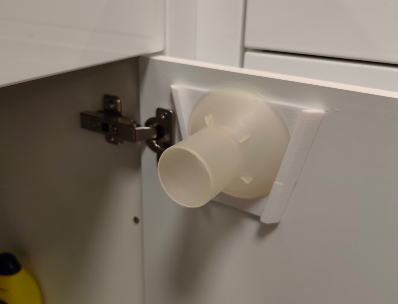 Funnel Holder for Dishwasher Funnels
