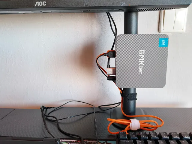 GMKTec NucBox 3 mount