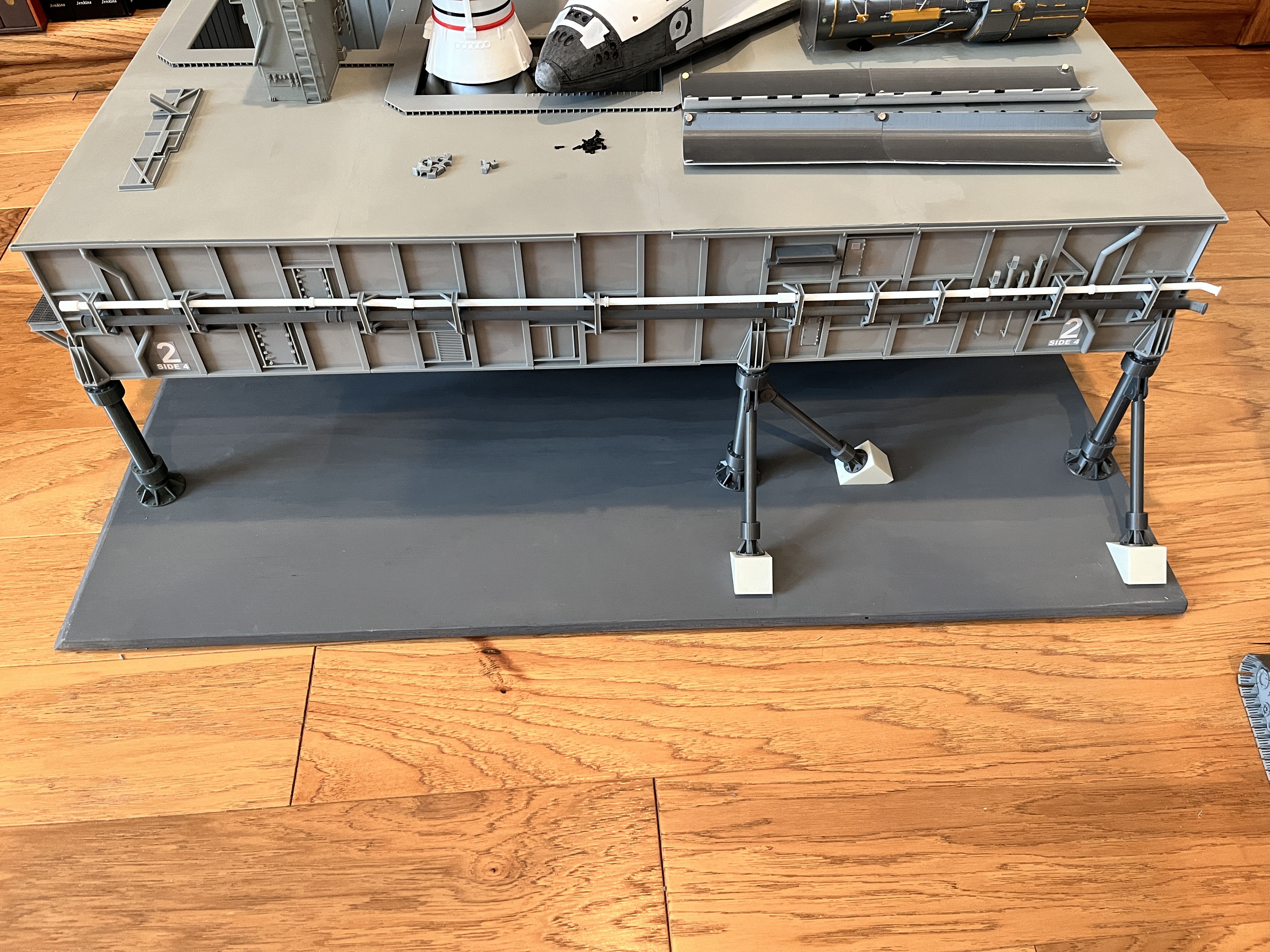 Shuttle MLP Side 4 Equipment