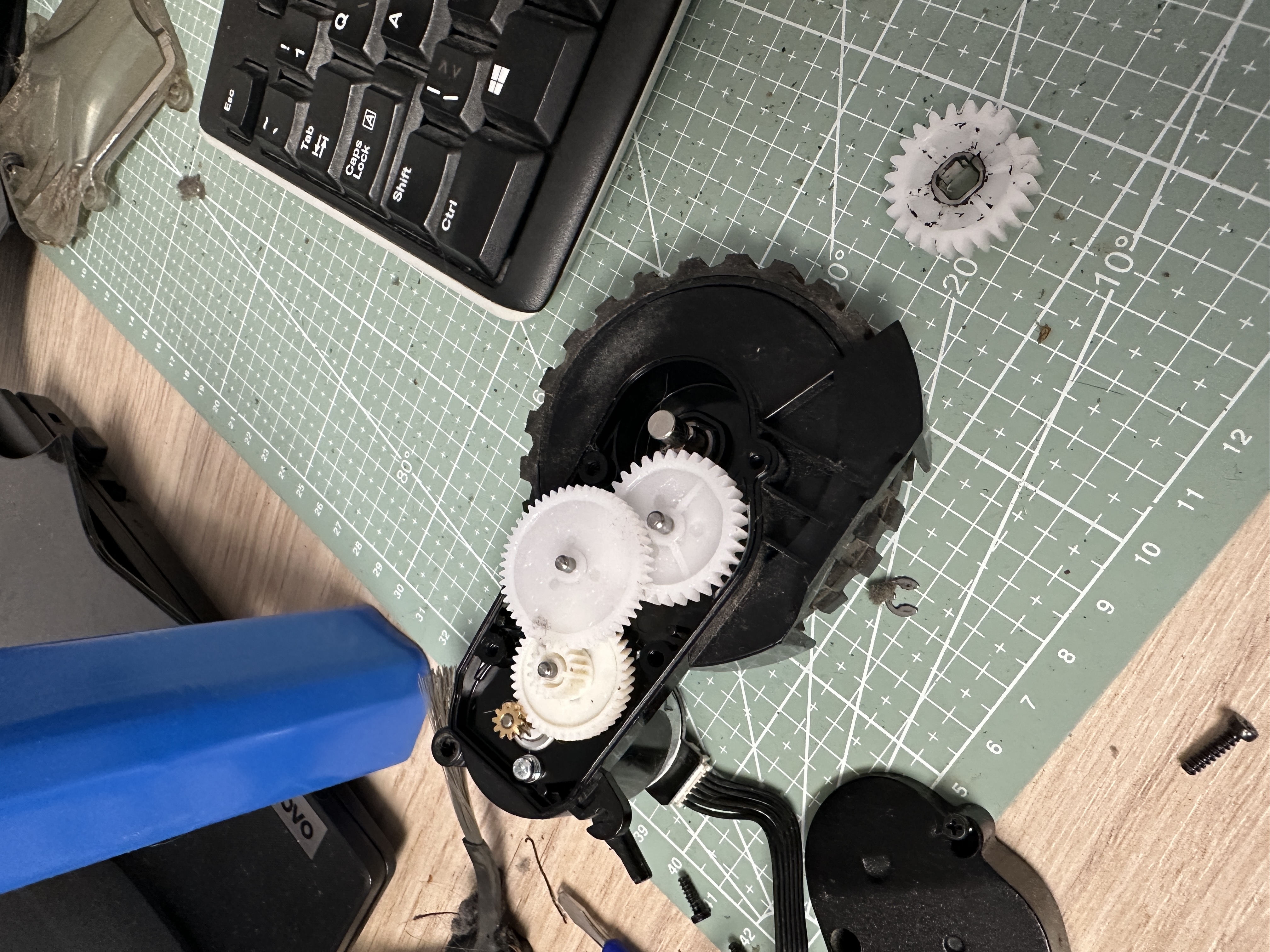 Gear replacement Uwant U200 — miniatura 4