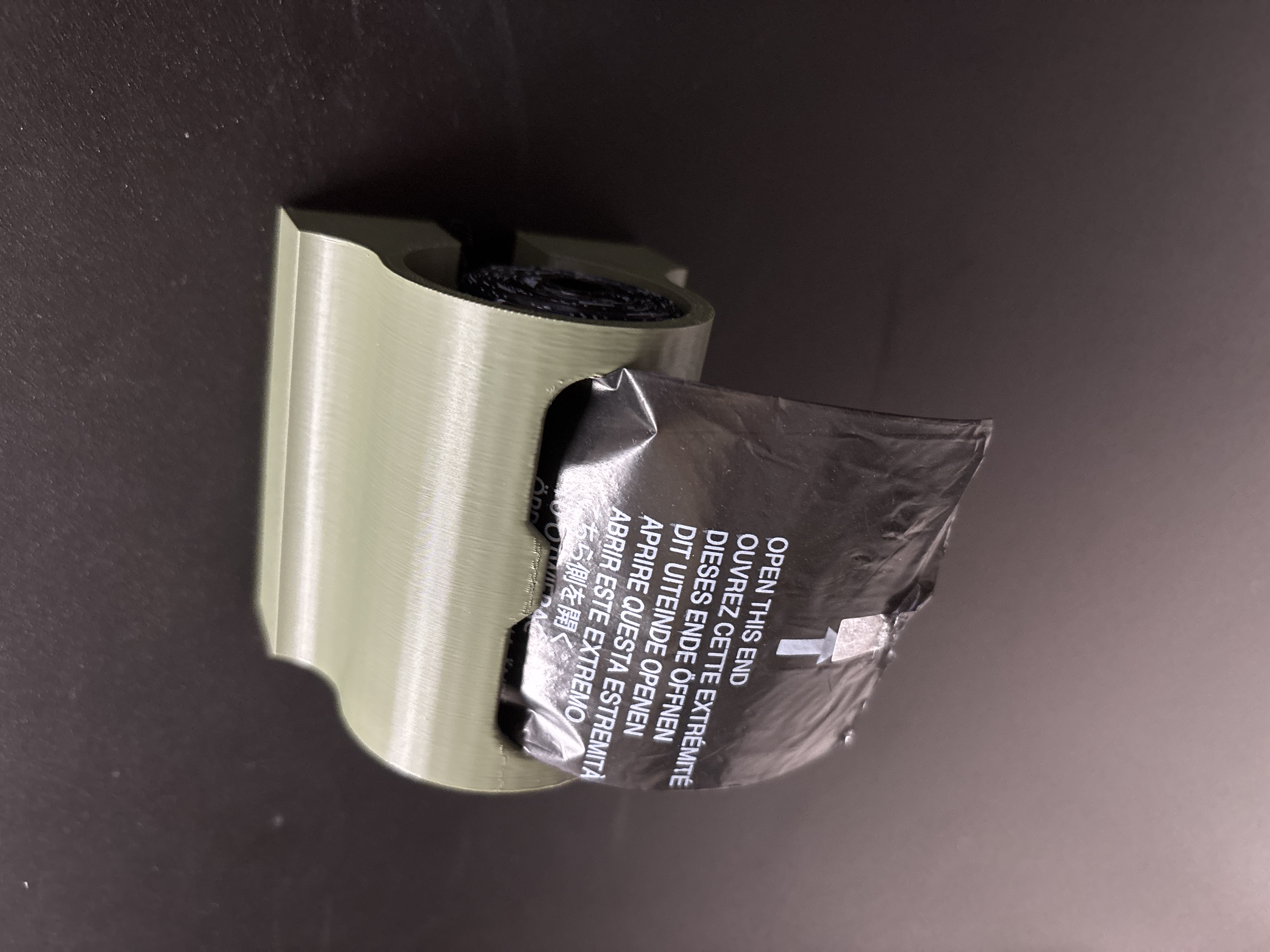 Dog Poop Bag Holder - magnetic