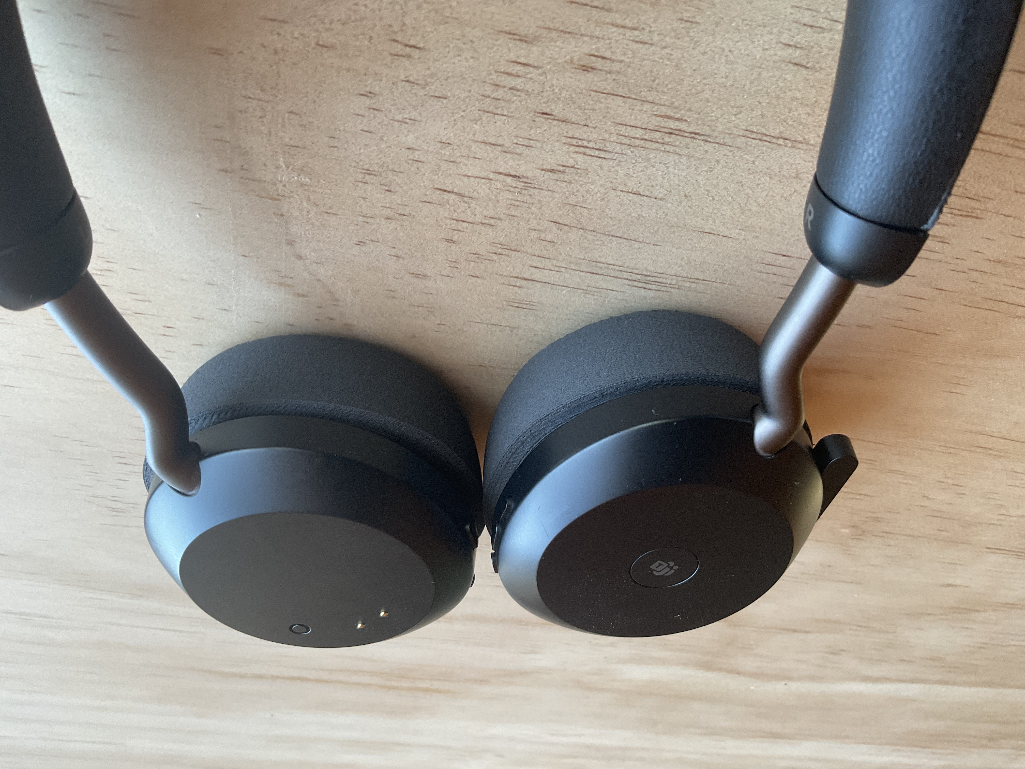 Replacement ear pads for Jabra Evolve2 65 - feels like leather