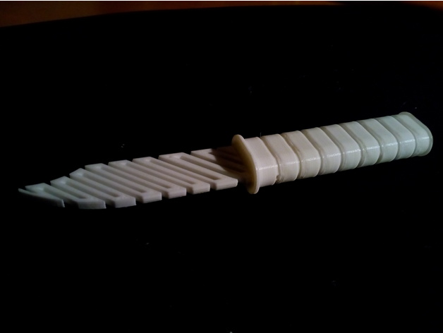 Flexible knife for airsoft use