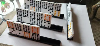 Domino Rack