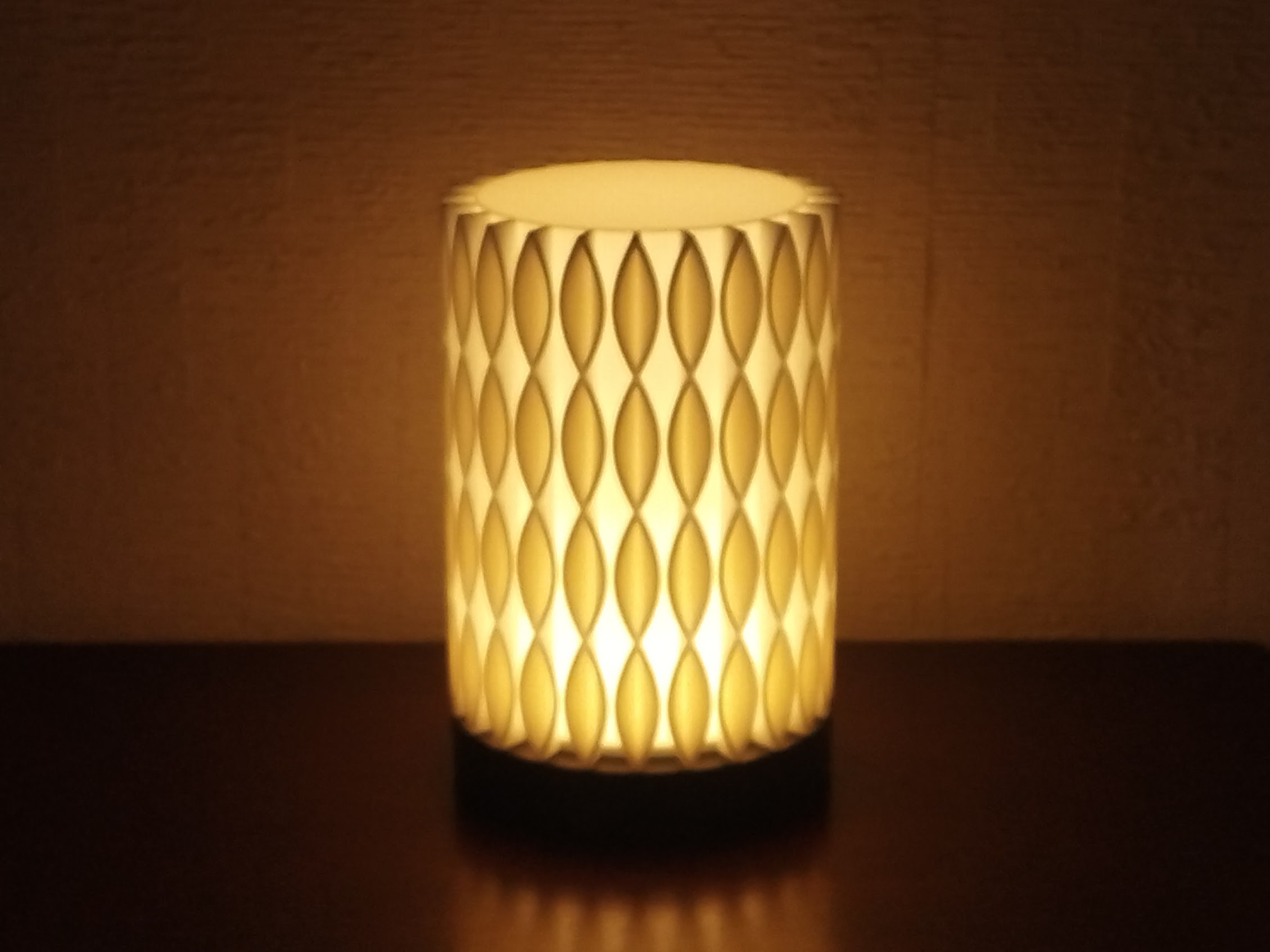 Mini Cross Wave Lamp