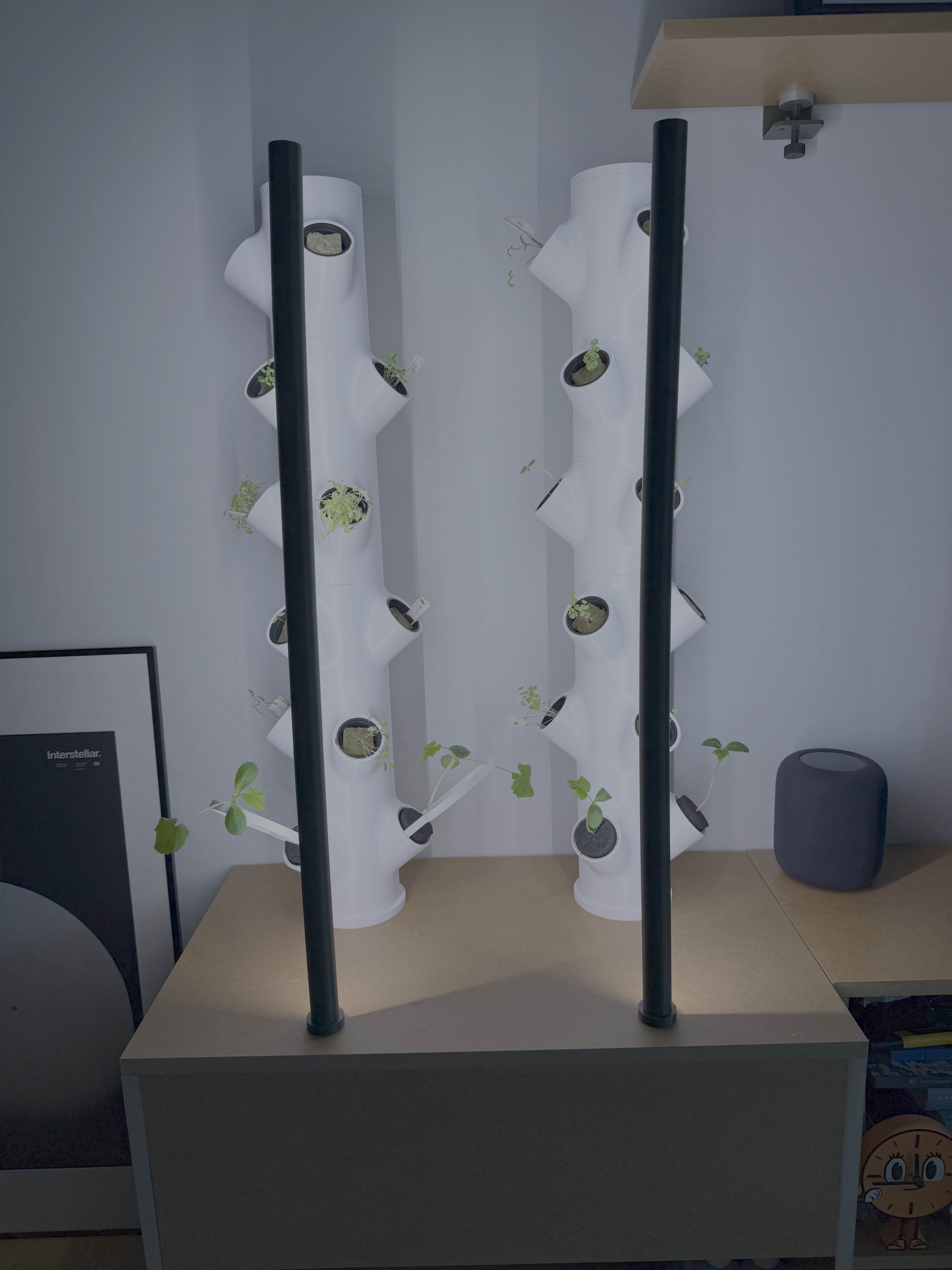 Miniatura 3 do modelo 3D smart modular hydroponic tower