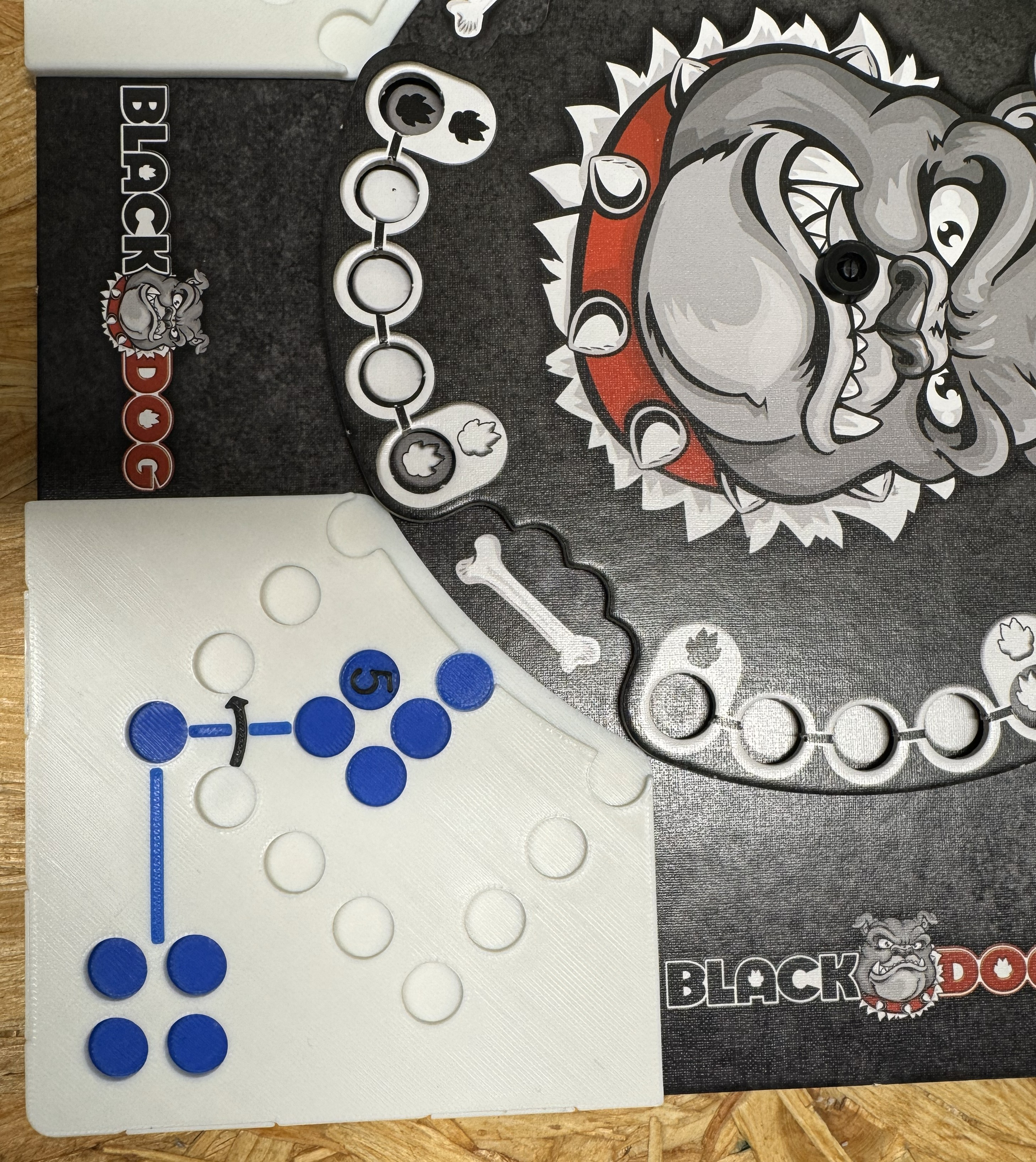 Black Dog Schmidt Spiele