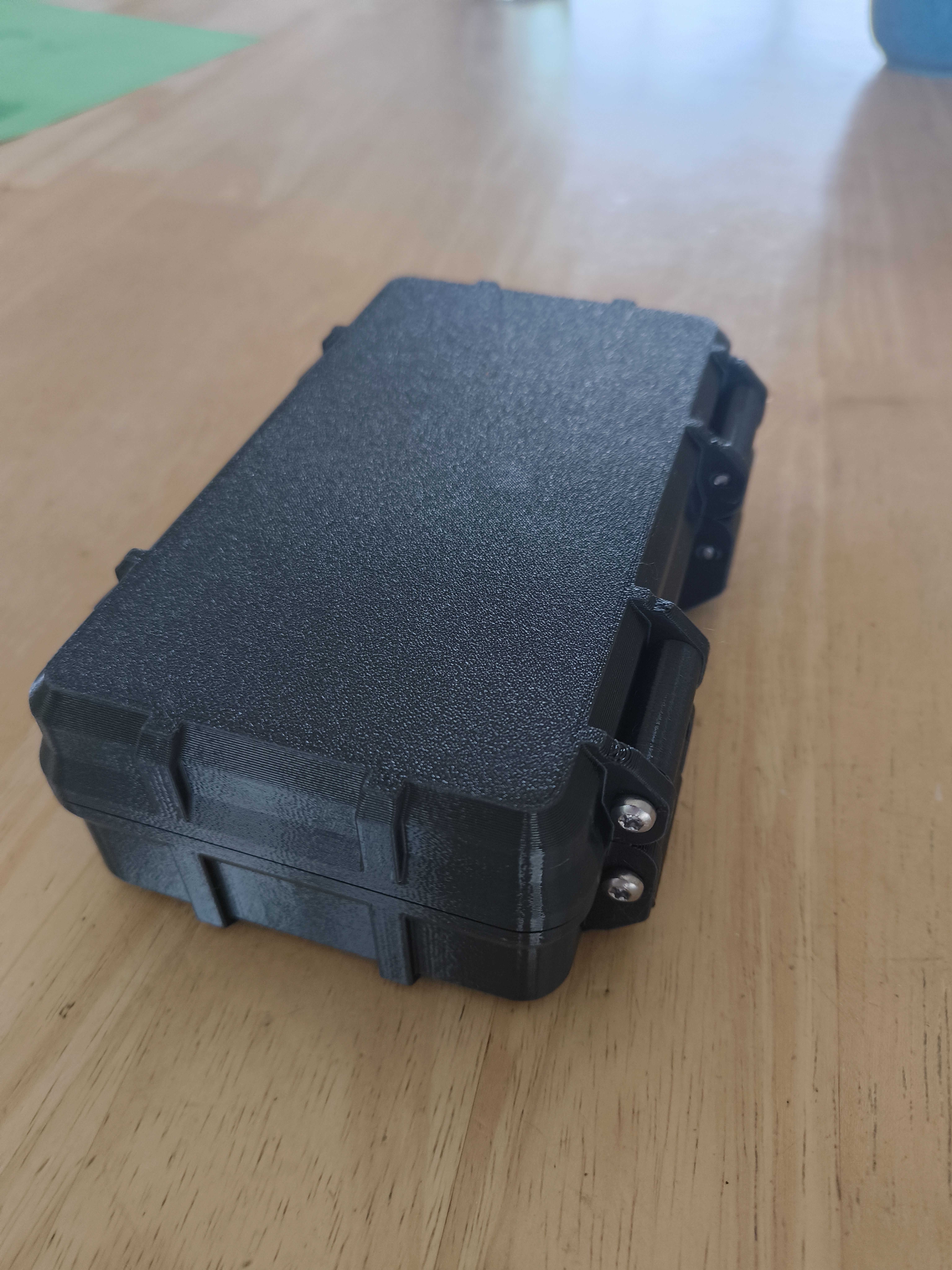 rugged box for cheap multimeter — miniatura 4